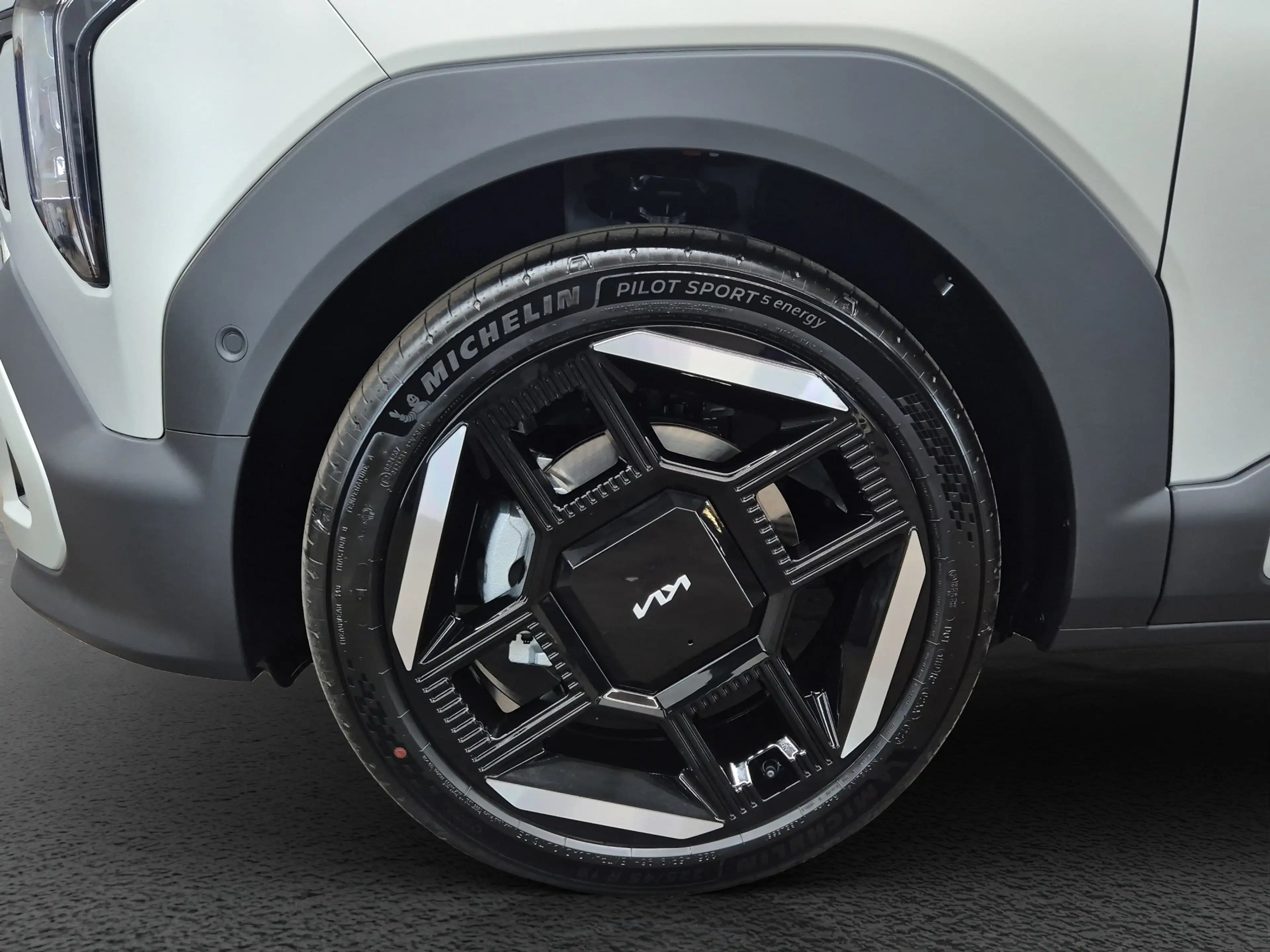 Kia EV2 GT-Line 61.0 kWh. 100 kW — photo 9
