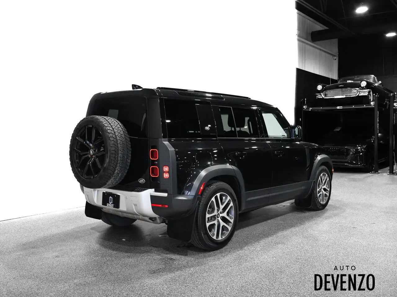 Land Rover Defender снимка Land Rover Defender