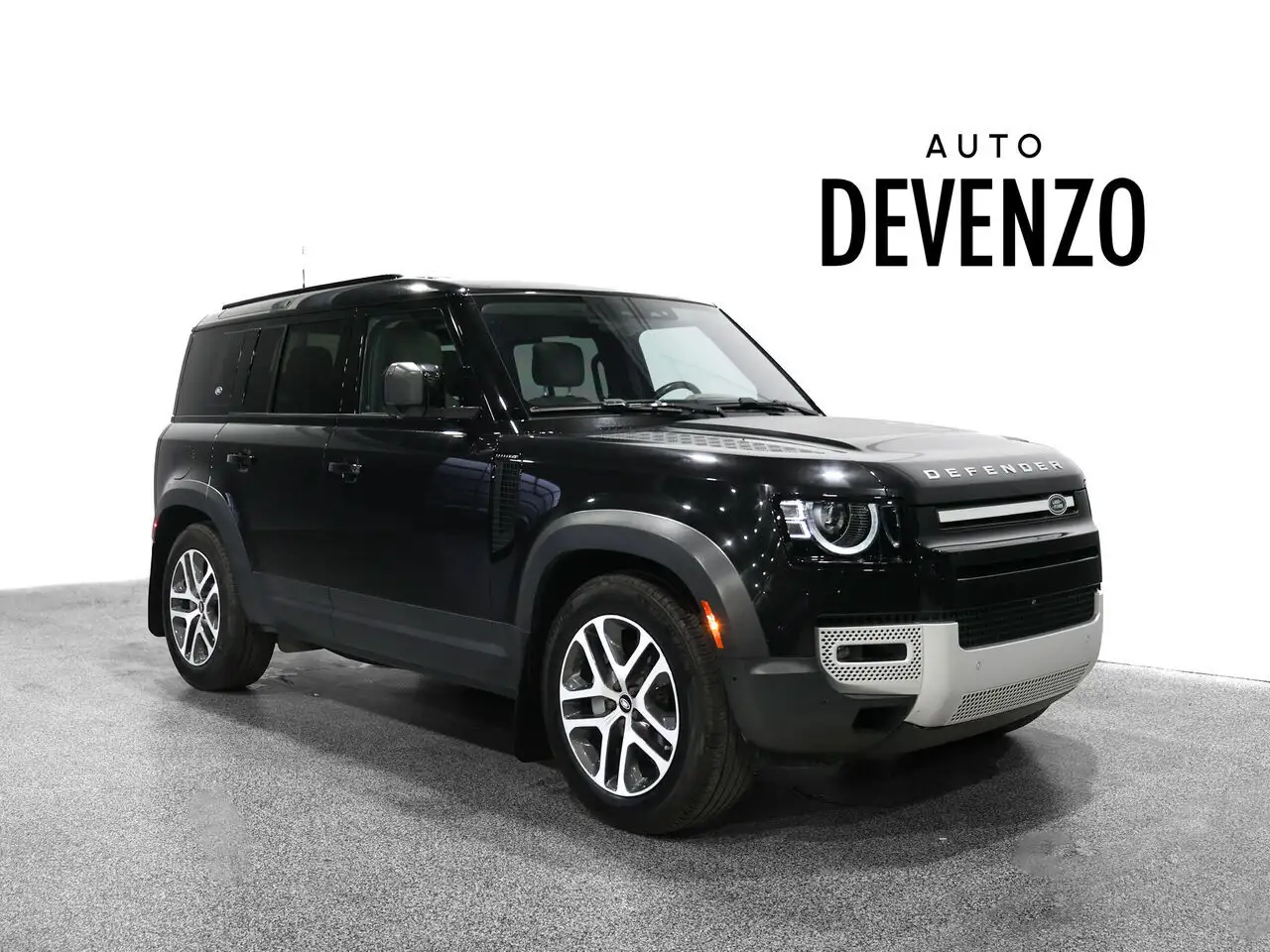 Land Rover Defender снимка Land Rover Defender