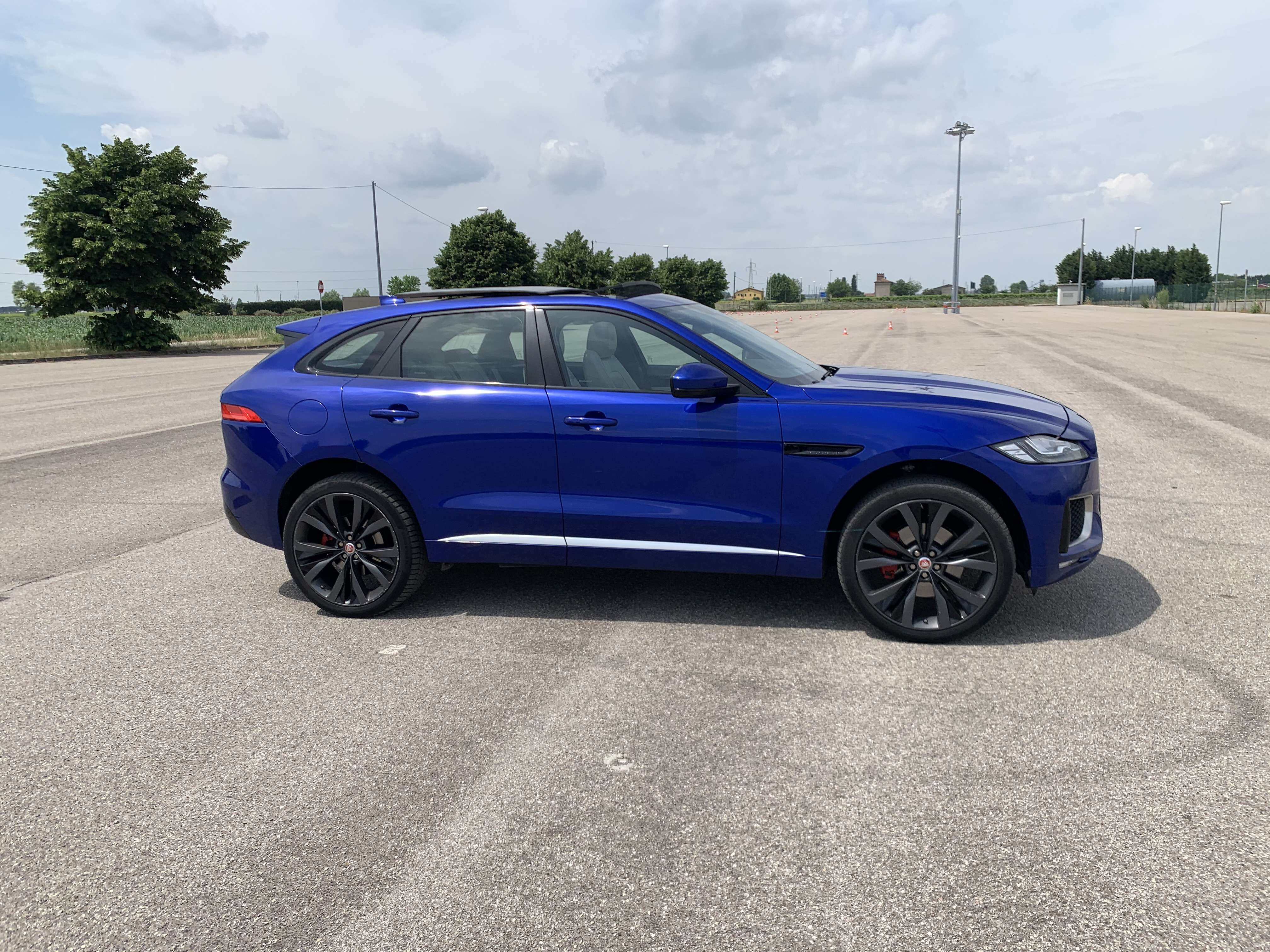 Second hand Jaguar F-Pace 3.0