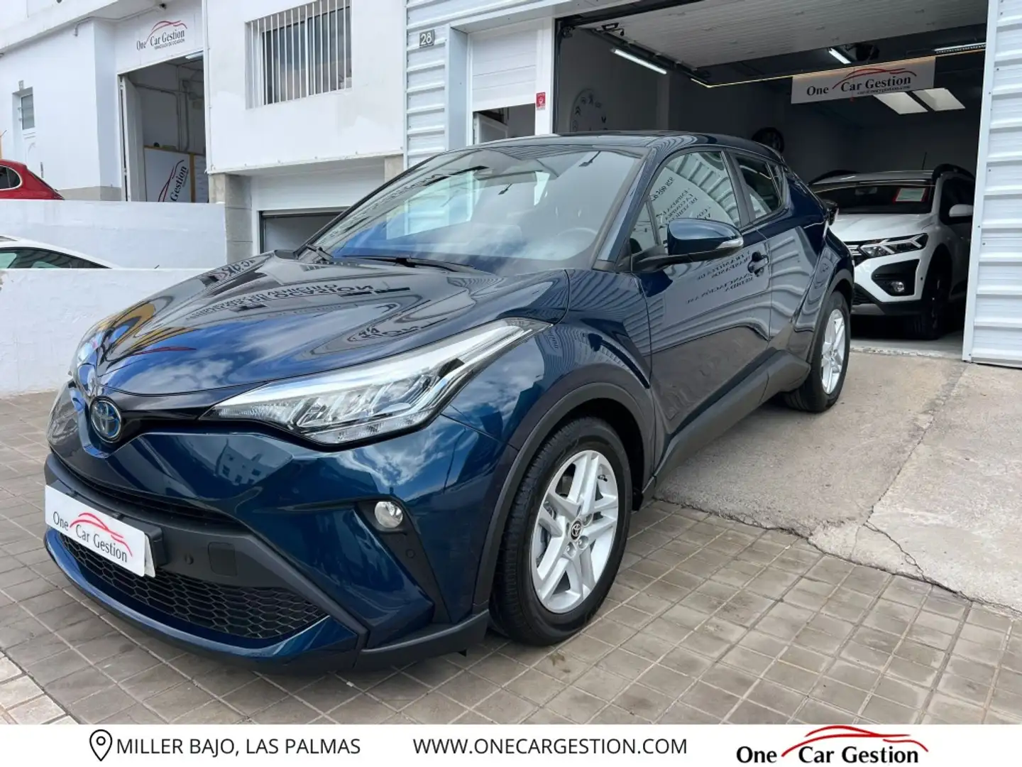 Toyota C-HR 125H Active Blau - 1