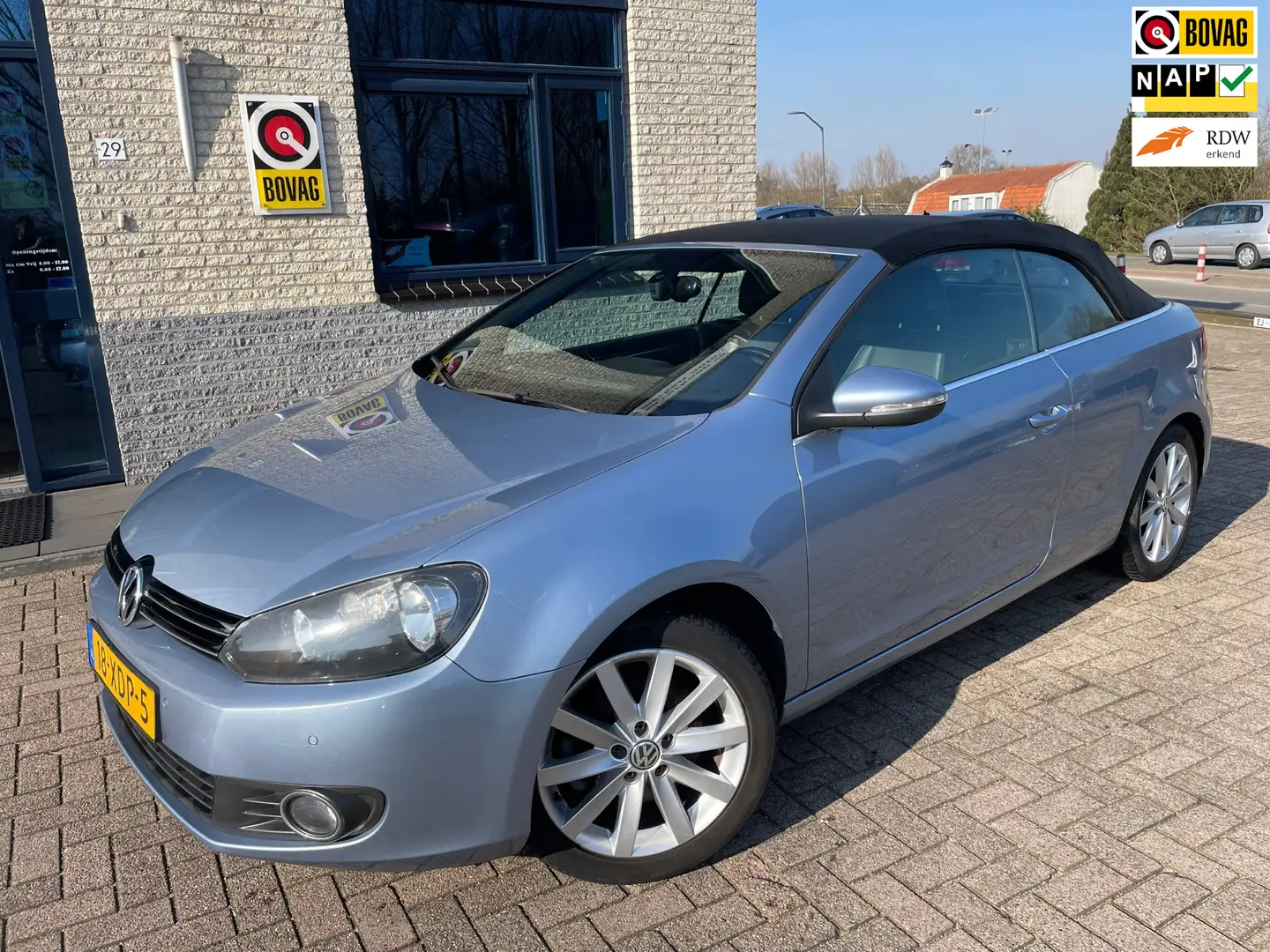 Volkswagen Golf Cabriolet 1.4 TSI- Automaat- NAV-Bluetooth Blauw - 1