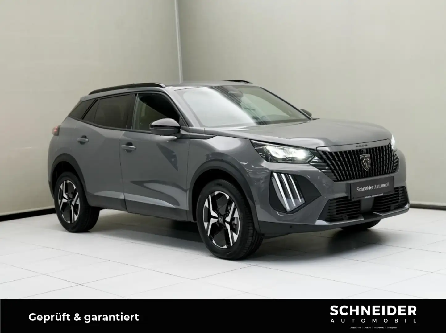 Peugeot 2008 1.2 Hybrid 145 Allure (EURO 6e) SoundSys Grau - 1
