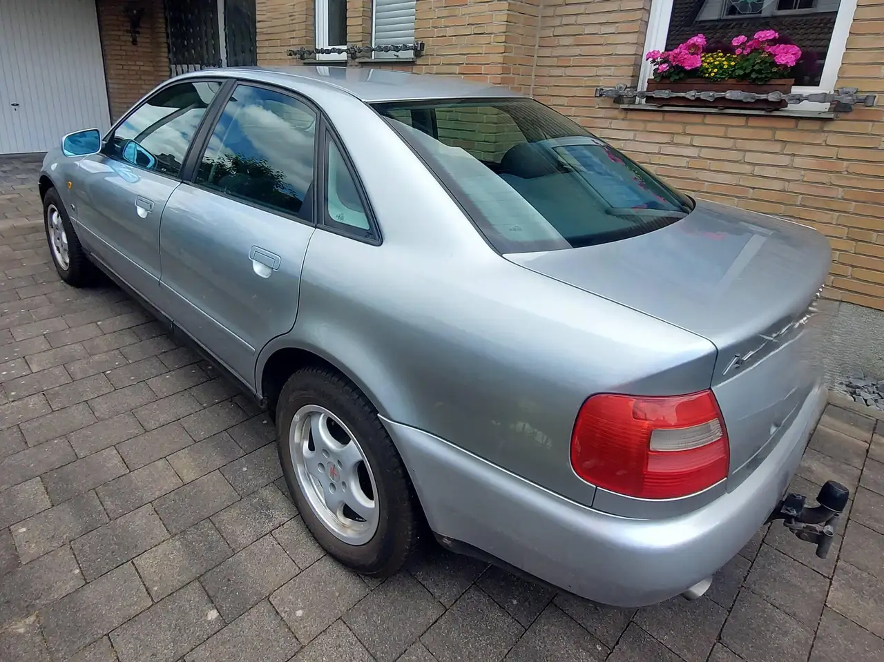 Audi 80 1.6 E, foto 2