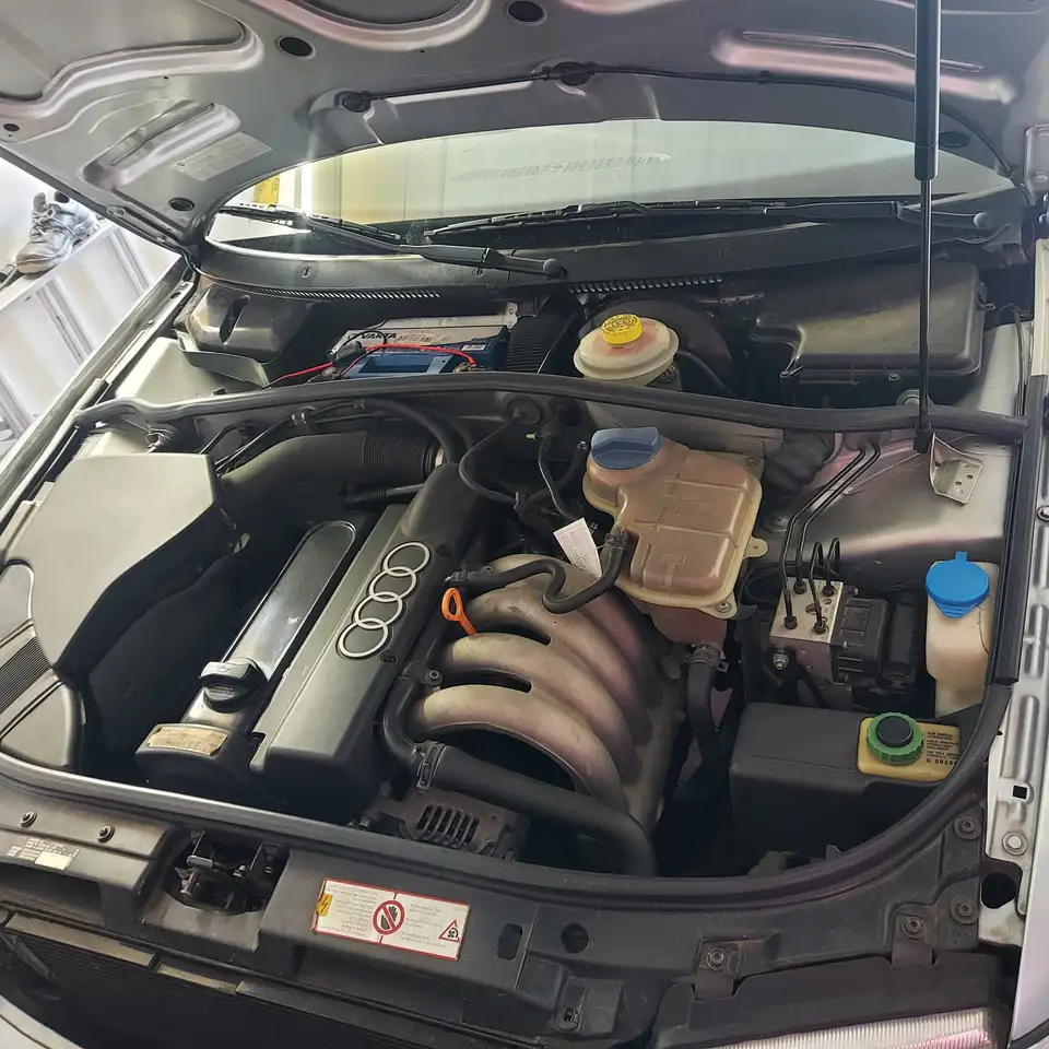 Audi 80 1.6 E, foto 11