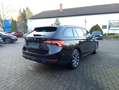 Skoda Octavia Tour 2.0 TDI DSG*AHK*NAVI*LED*ACC Schwarz - thumbnail 4