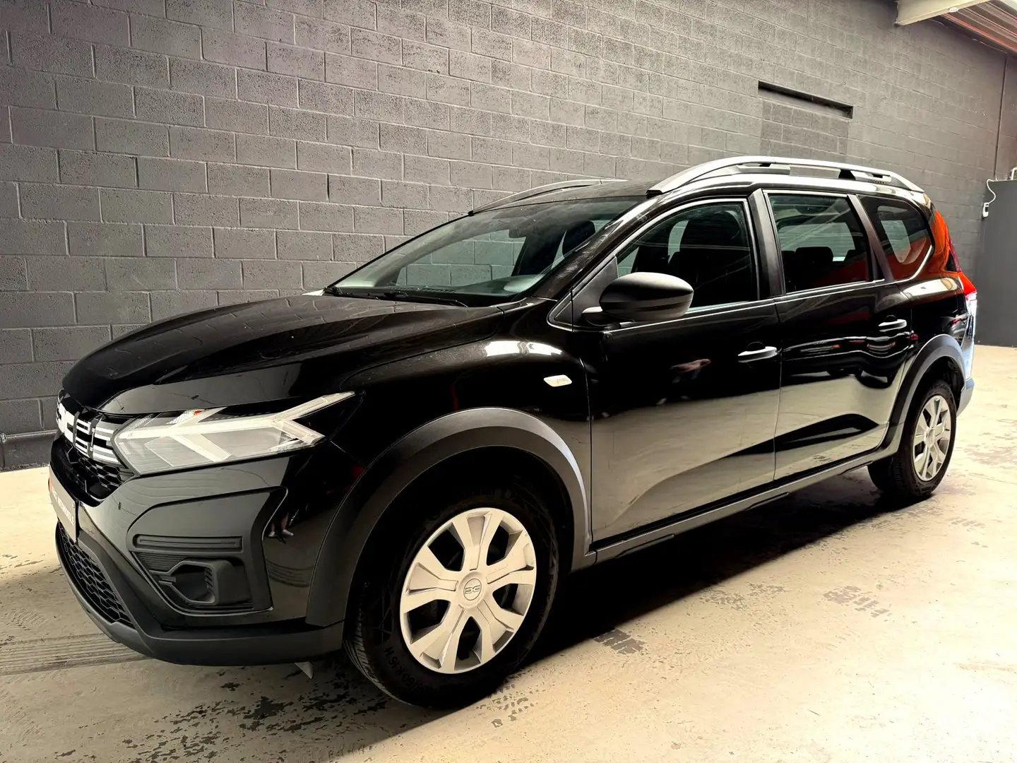 Dacia Jogger TCe Essential 7pl. - GARANTIE 12 à 48 mois Noir - 2