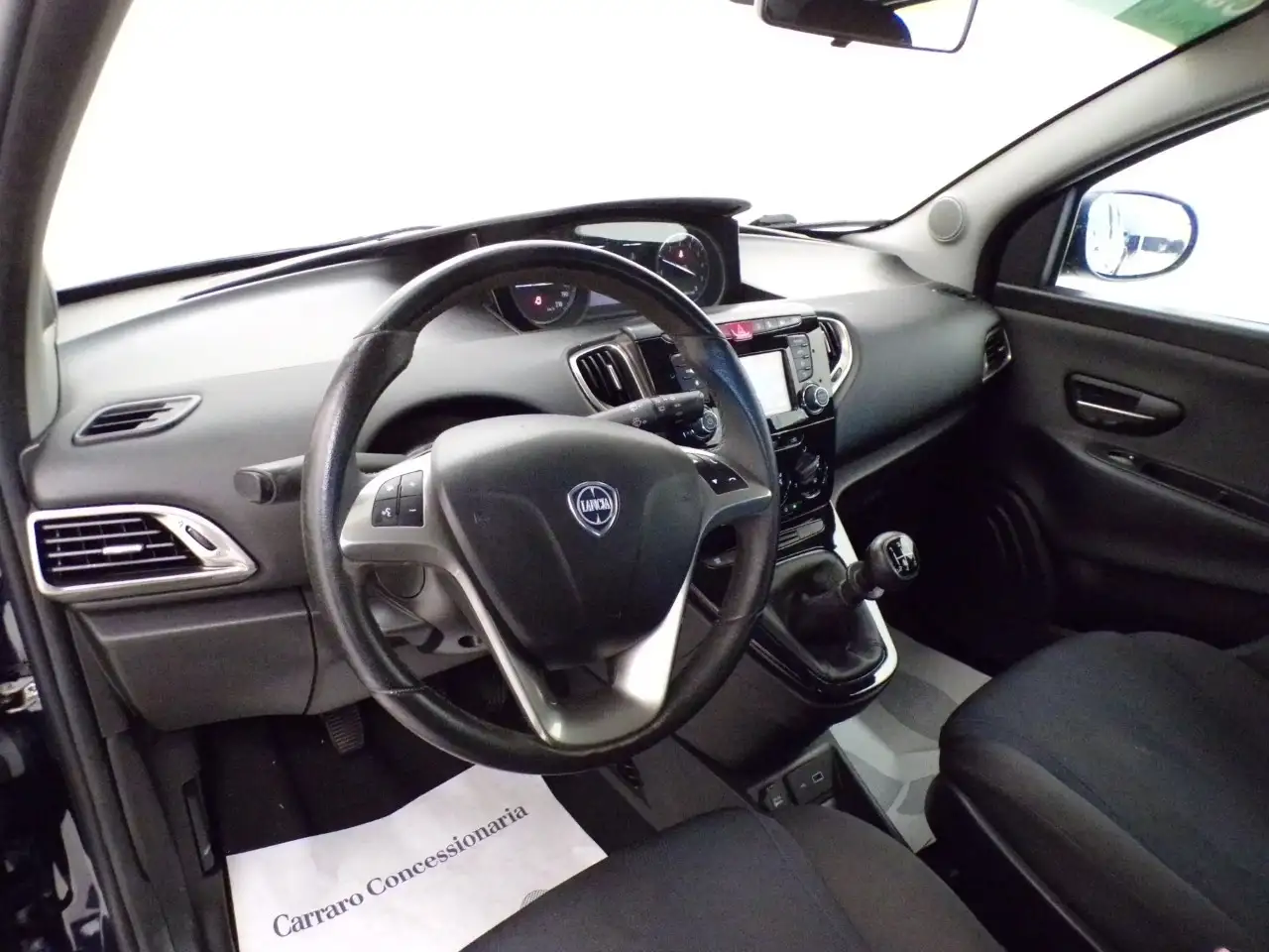 Lancia Ypsilon III Ypsilon 1.2 Gold s&s 69cv my19, миниатюра 11