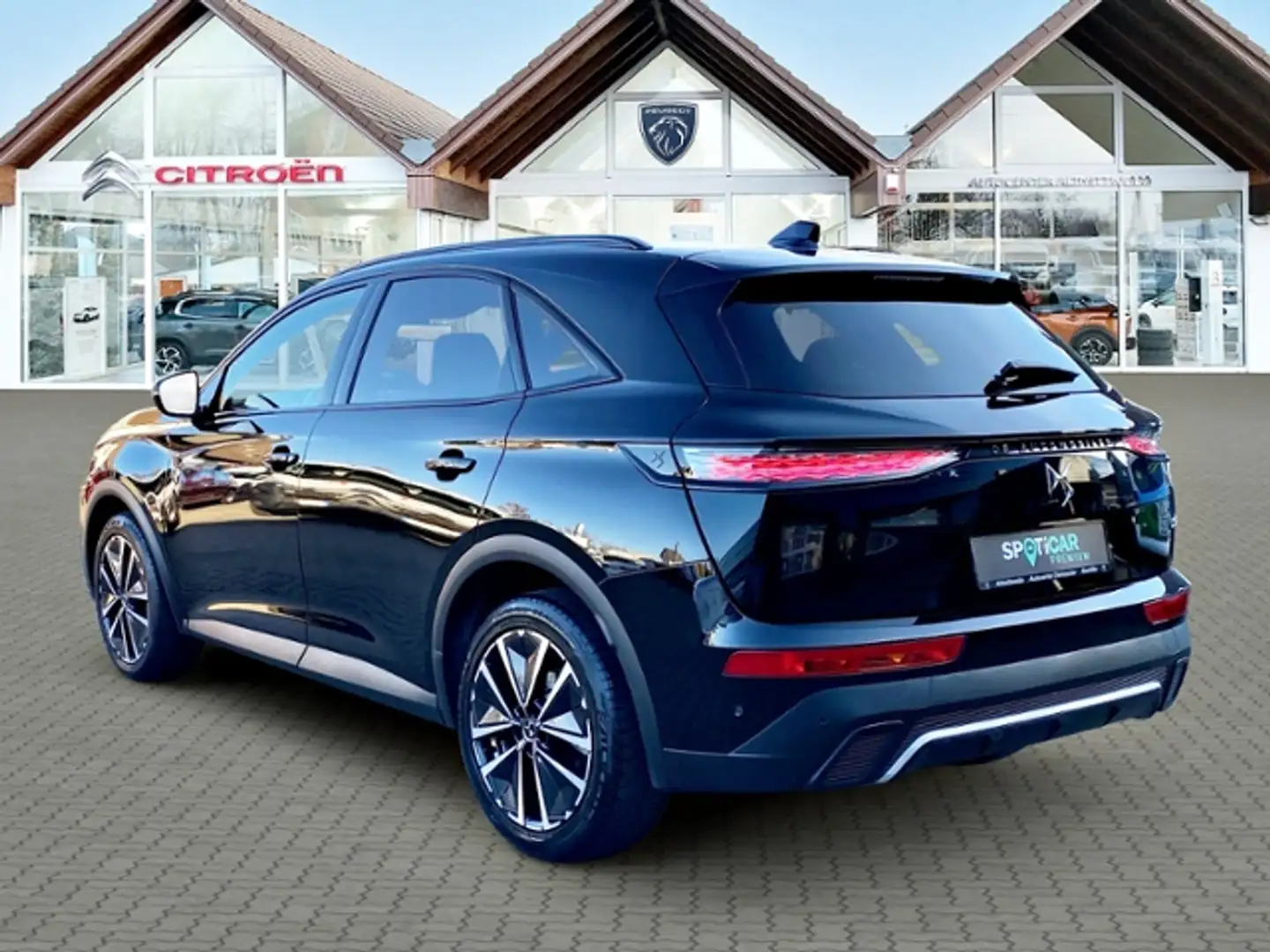 DS Automobiles DS 7 Étoile Blue HDI 130 EAT8 Étoile Blue HDI 130 EAT8 Schwarz - 2