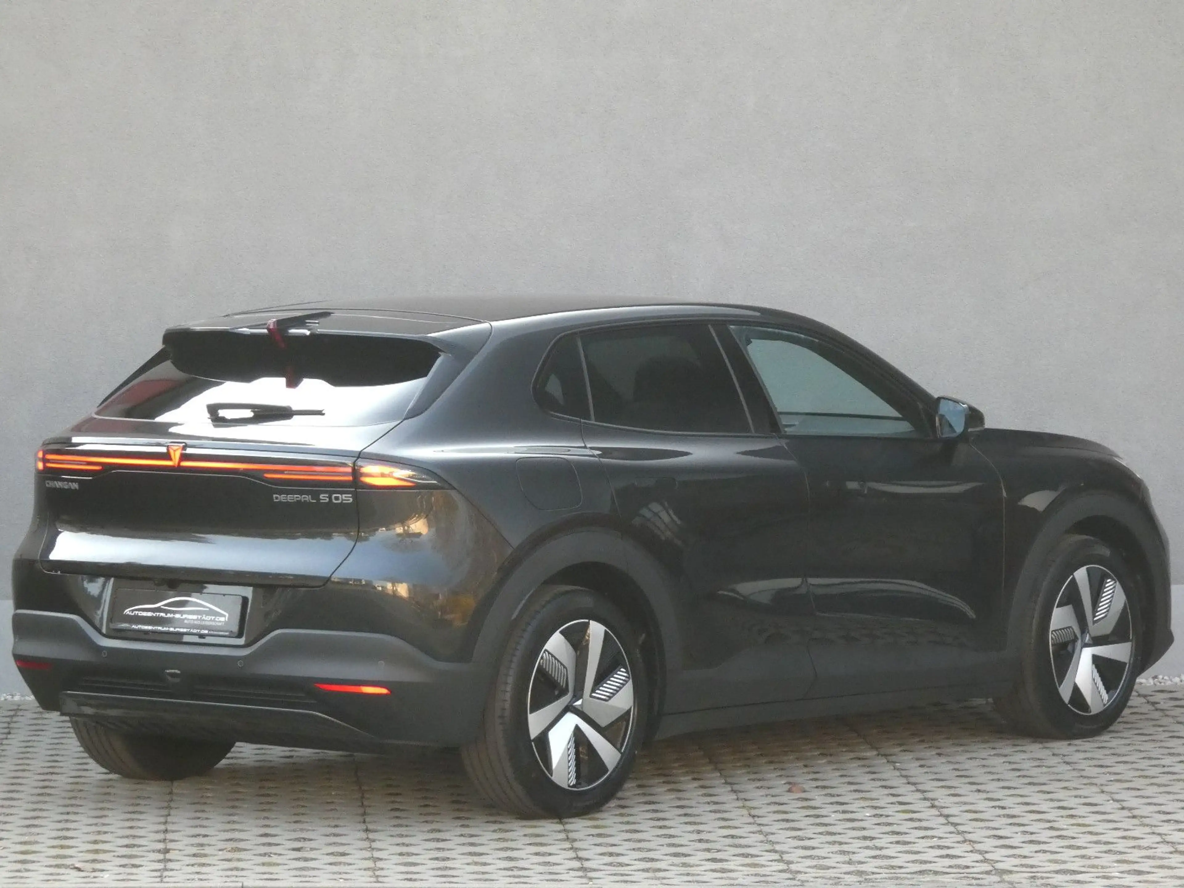 Changan Deepal S05 AWD MAX/AHK/Panorama/Leder/360°/20" — photo 8
