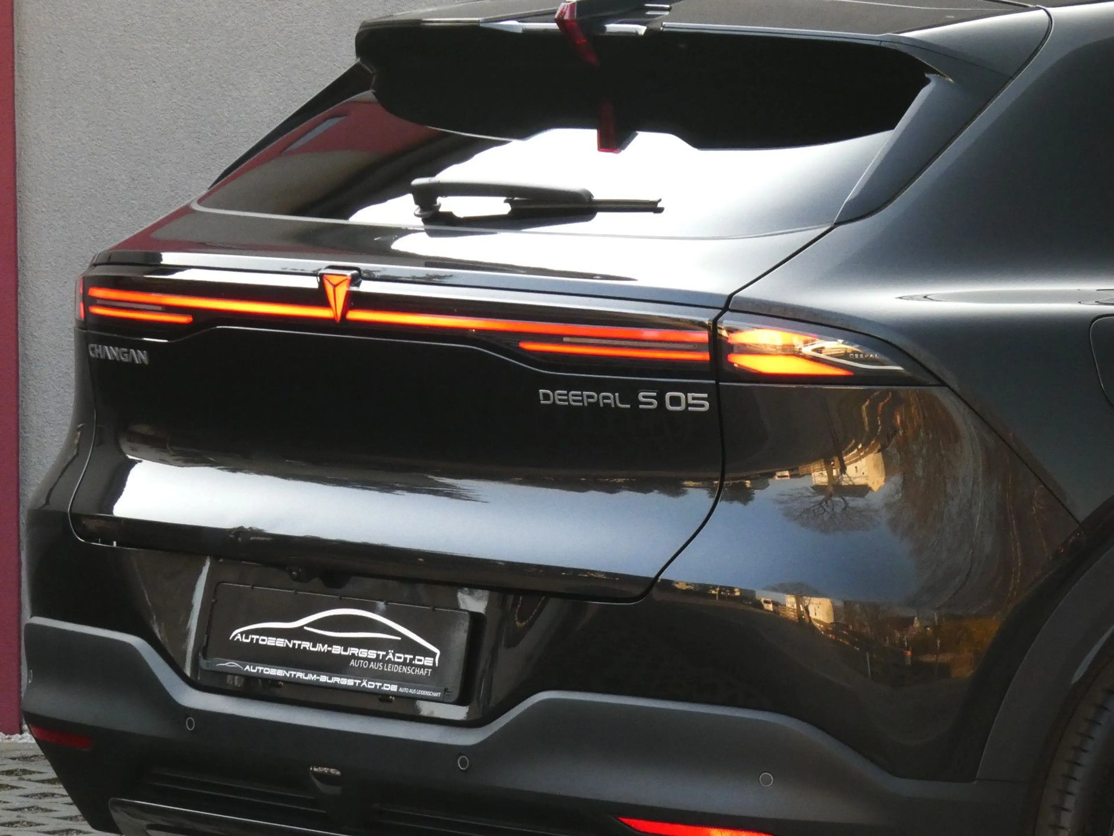 Changan Deepal S05 AWD MAX/AHK/Panorama/Leder/360°/20" — photo 10