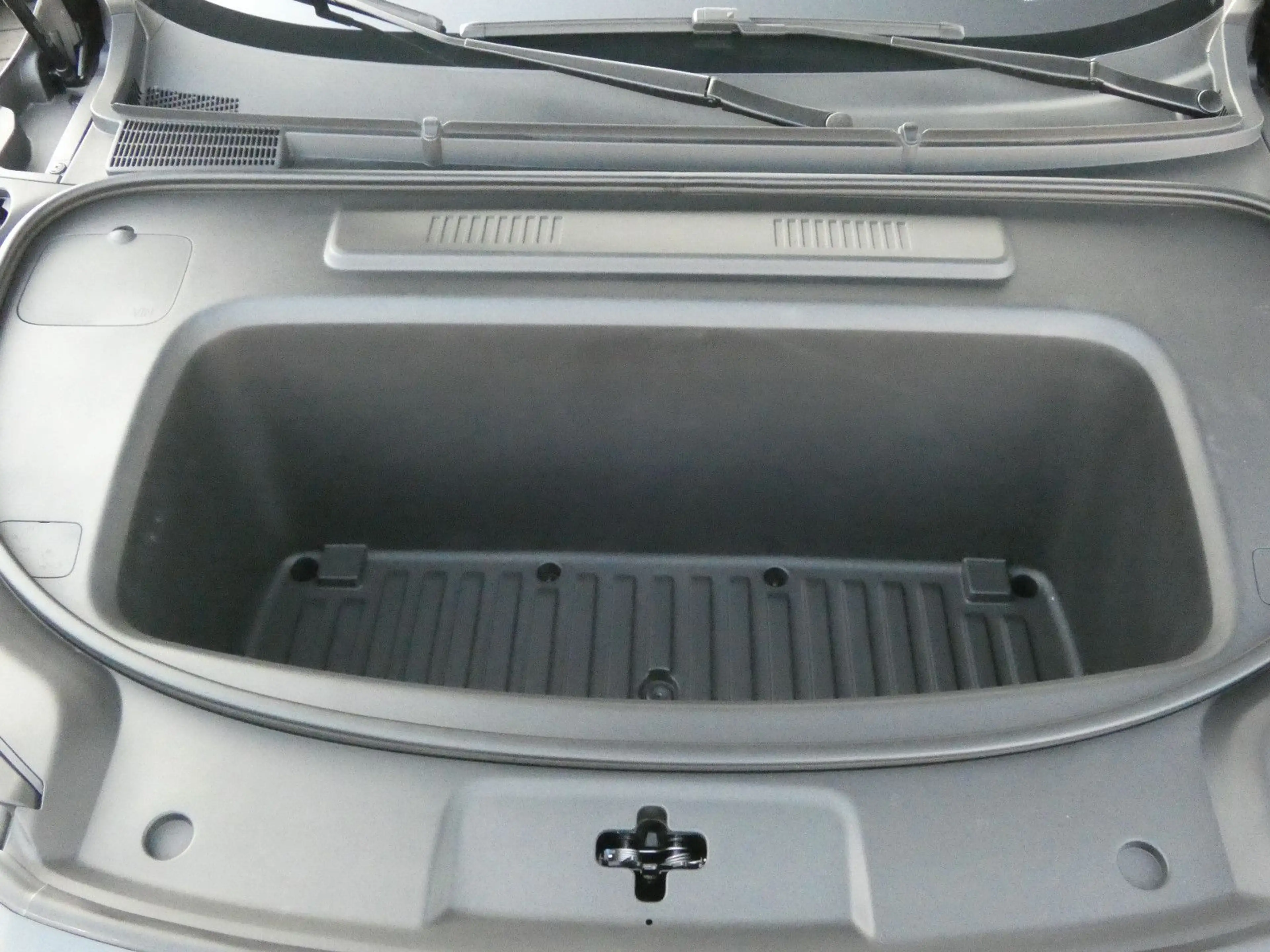 Changan Deepal S05 AWD MAX/AHK/Panorama/Leder/360°/20" — photo 34