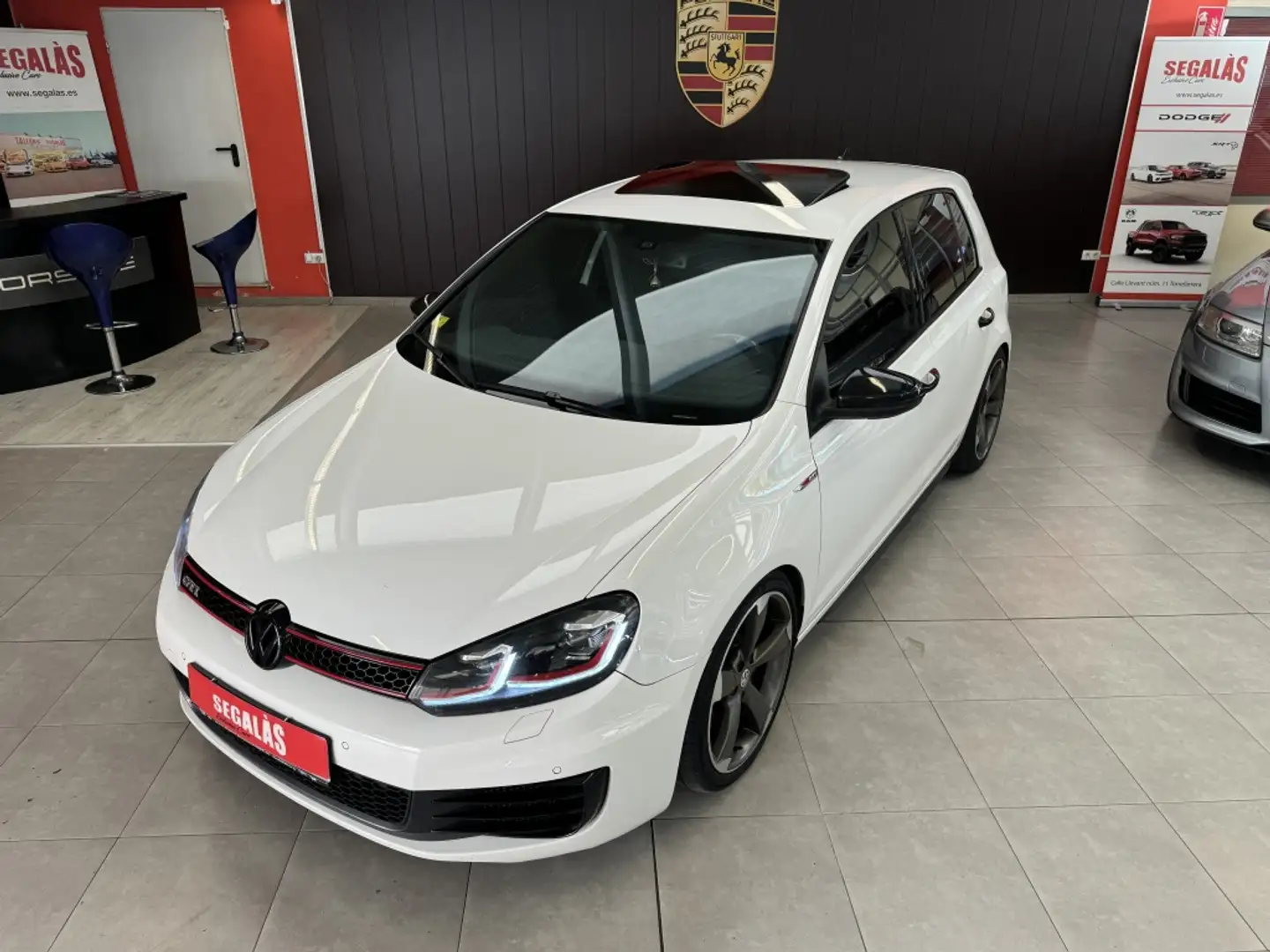 Volkswagen Golf GTI 2.0 TSI DSG Blanc - 2