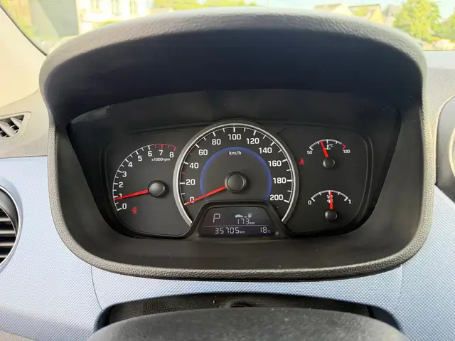 Hyundai I10 view 15