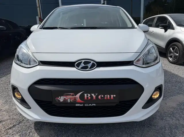 Hyundai I10 view 2