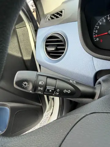 Hyundai I10 view 13