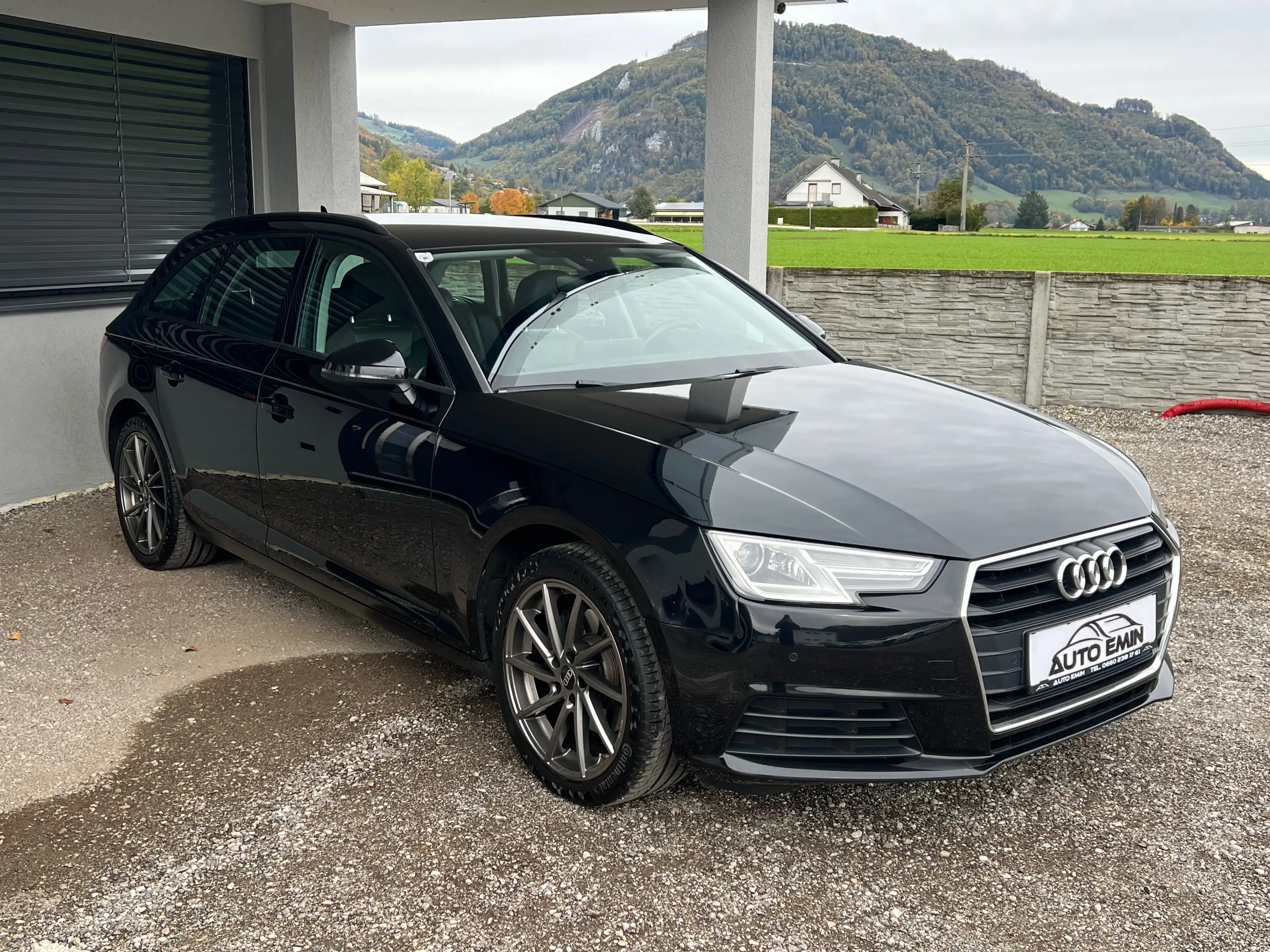 Audi A4 2.0TDI S-Line — photo 3