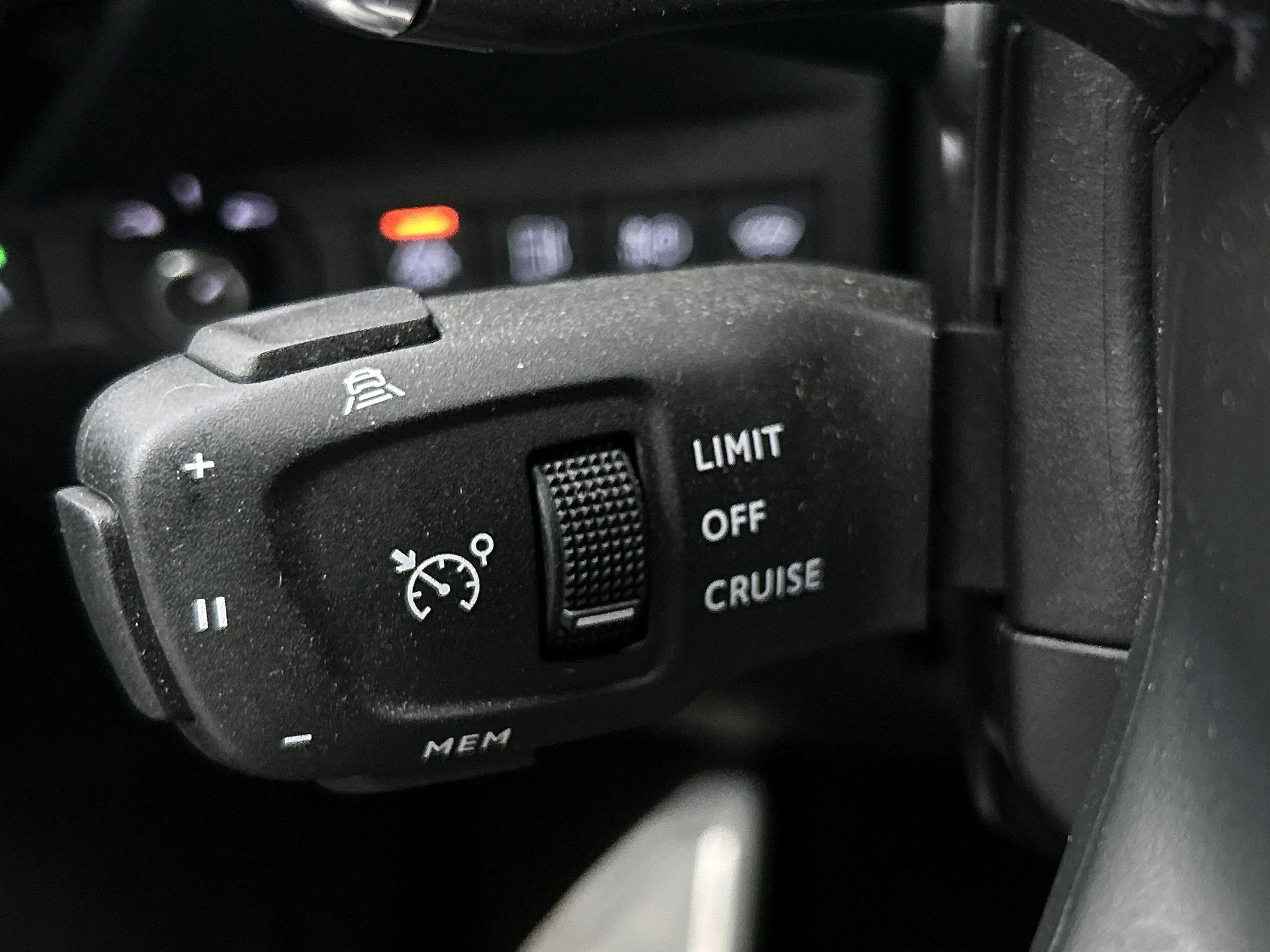 DS Automobiles DS 7 Crossback 225pk E-Tense Louvre Automaat | Trekhaak | Schuif- — photo 15