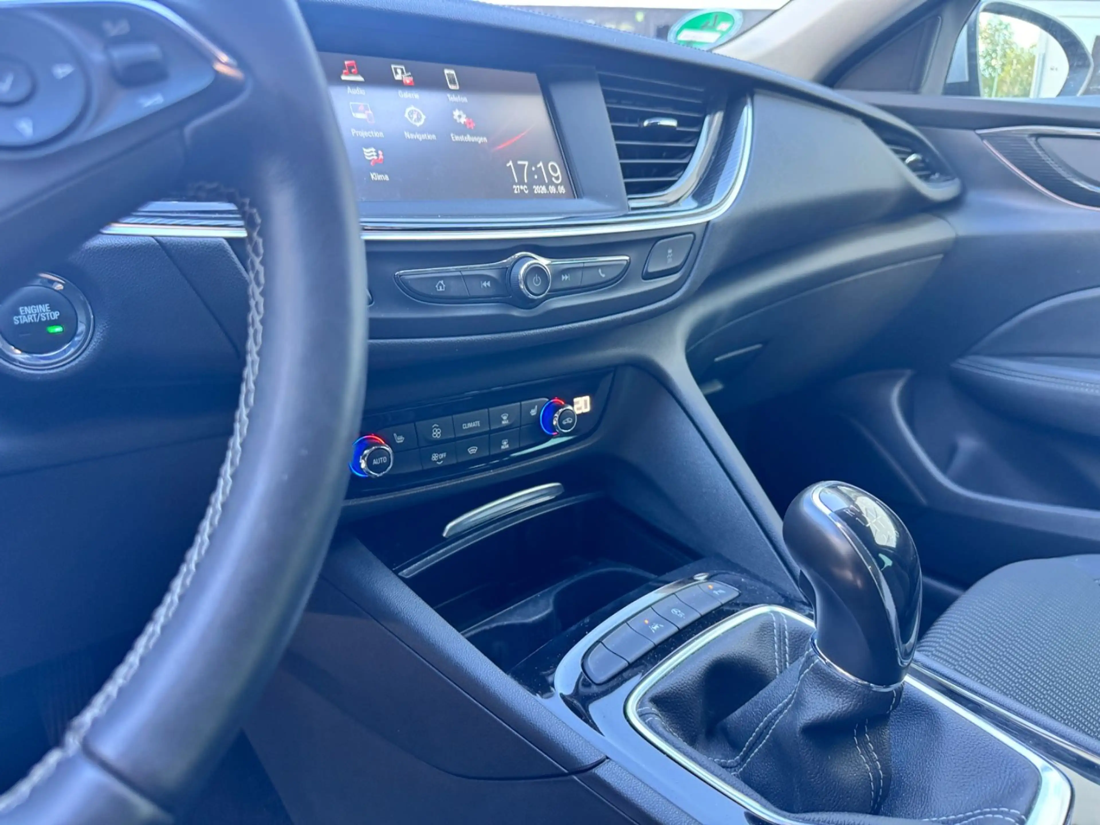 Opel Insignia B Sports Tourer Innovation — photo 13