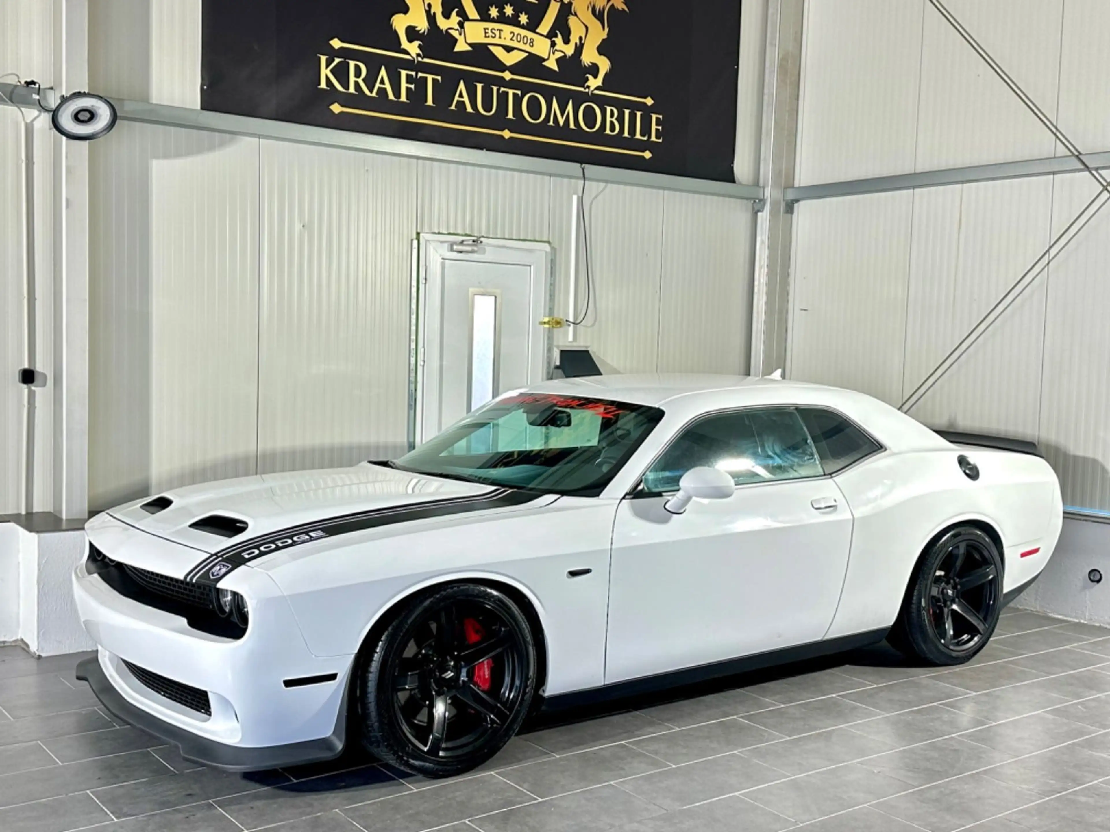 Dodge Challenger 6,2 V8-HELLCAT-H&R-LEDER-NAVI-EXTREM — photo 5