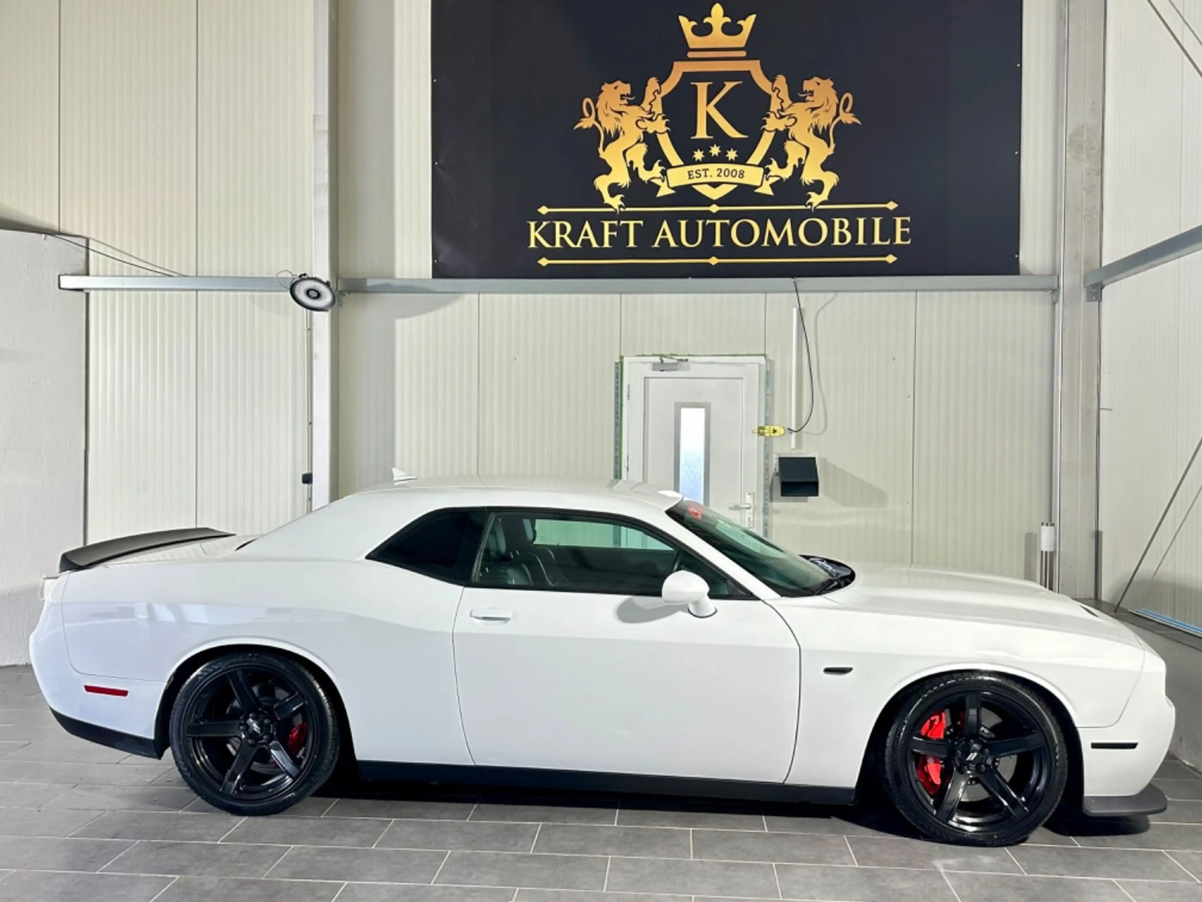 Dodge Challenger 6,2 V8-HELLCAT-H&R-LEDER-NAVI-EXTREM — photo 4