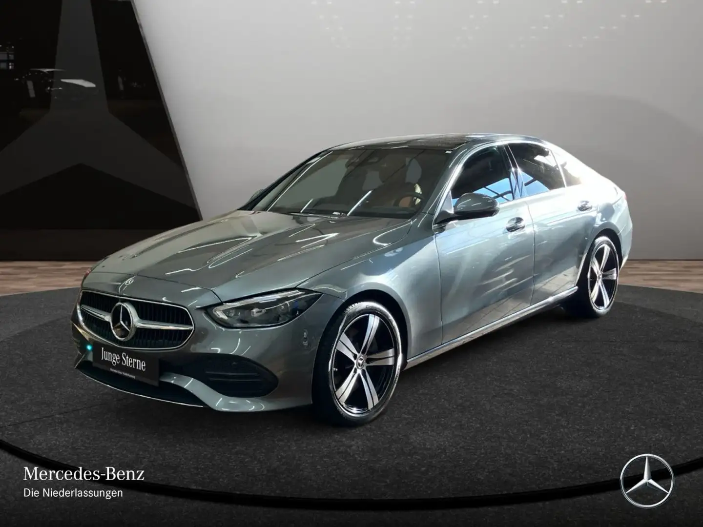 Mercedes-Benz C 300 d AVANTG+PANO+360+AHK+BURMESTER+KEYLESS+9G Grau - 2