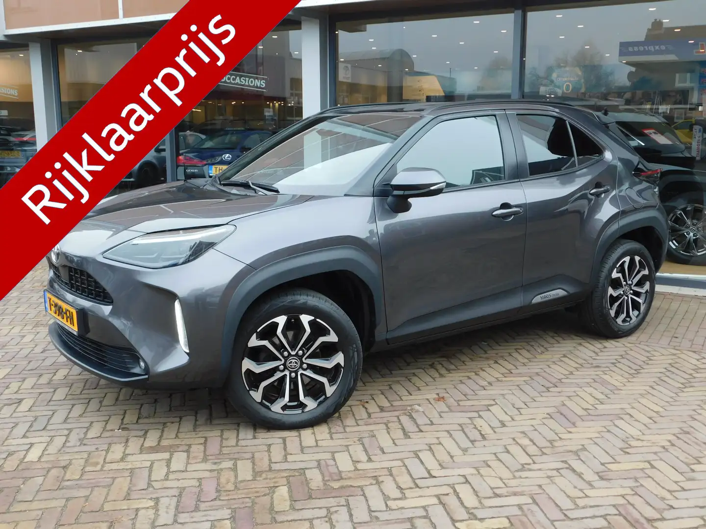 Toyota Yaris Cross 1.5 Hybrid Dynamic Grau - 1
