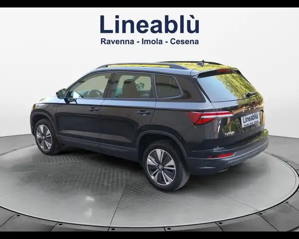 Skoda Karoq view 3