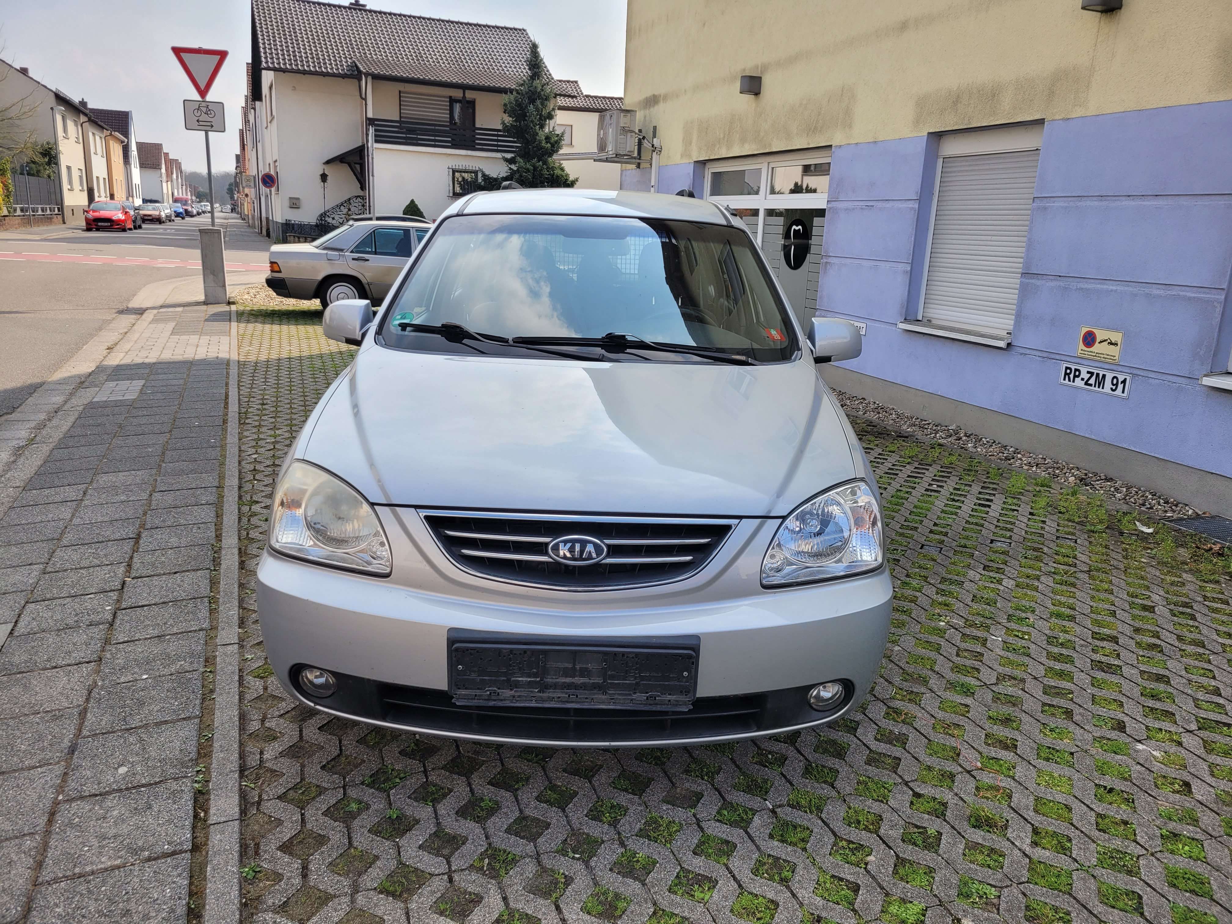 Brugt Kia Carens 