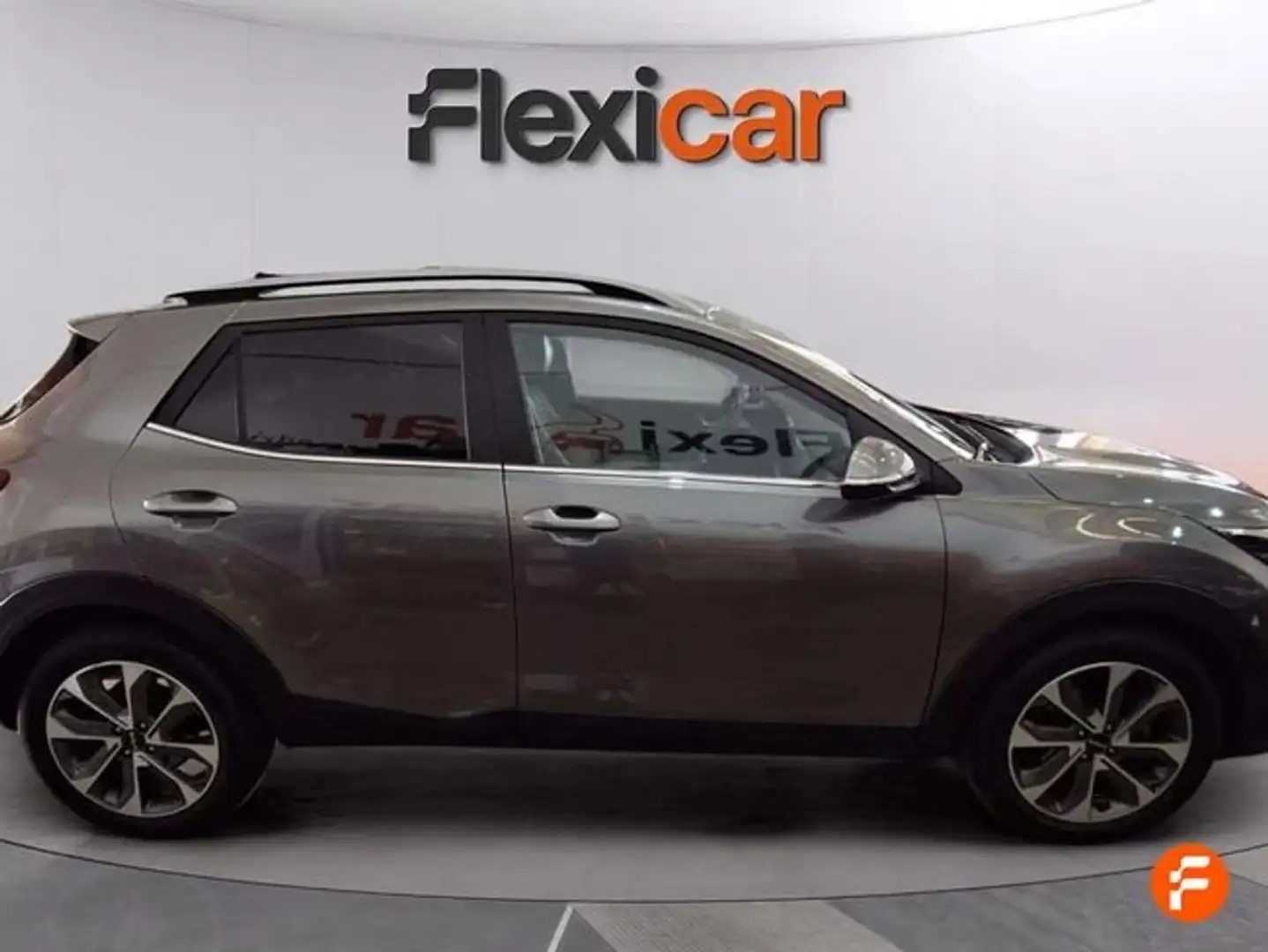 Kia Stonic 1.0 T-GDi 74kW MHEV MT Style Edition Gris - 2