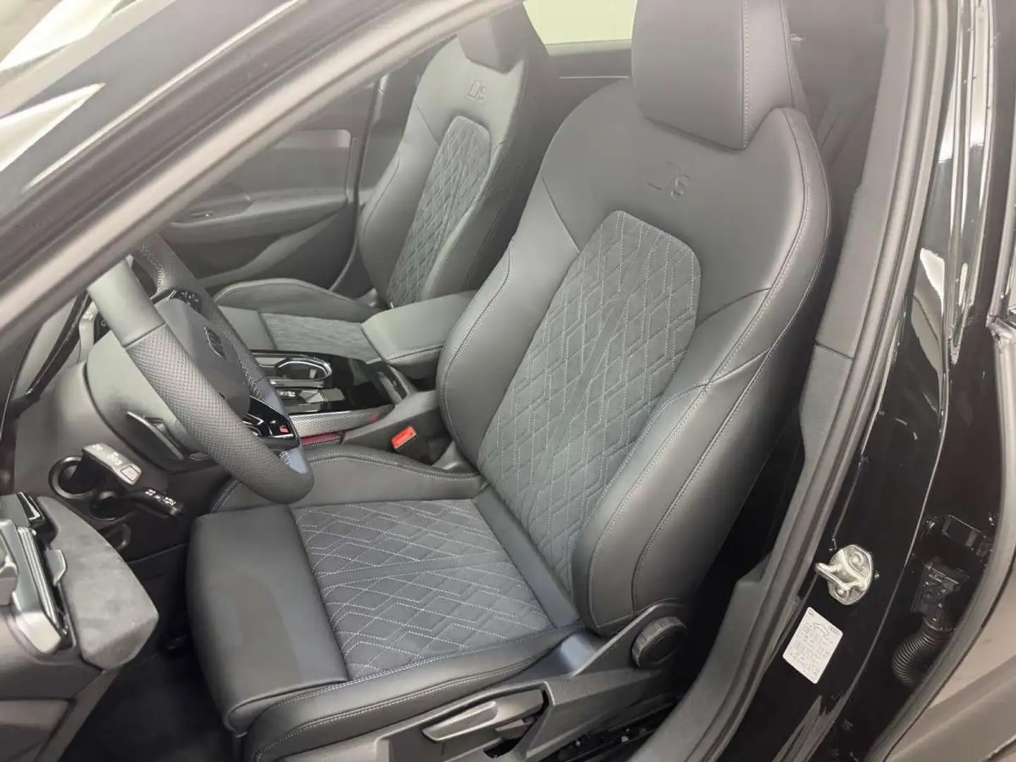Audi A6 Avant TDI quattro 204ch S tronic Vert - 2
