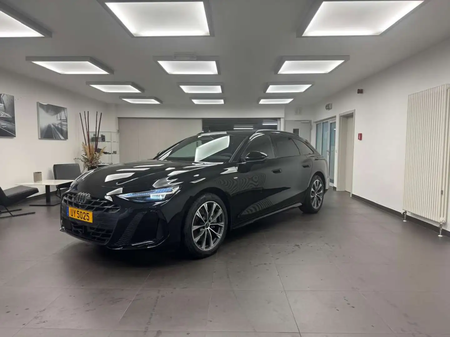 Audi A6 Avant TDI quattro 204ch S tronic Vert - 1