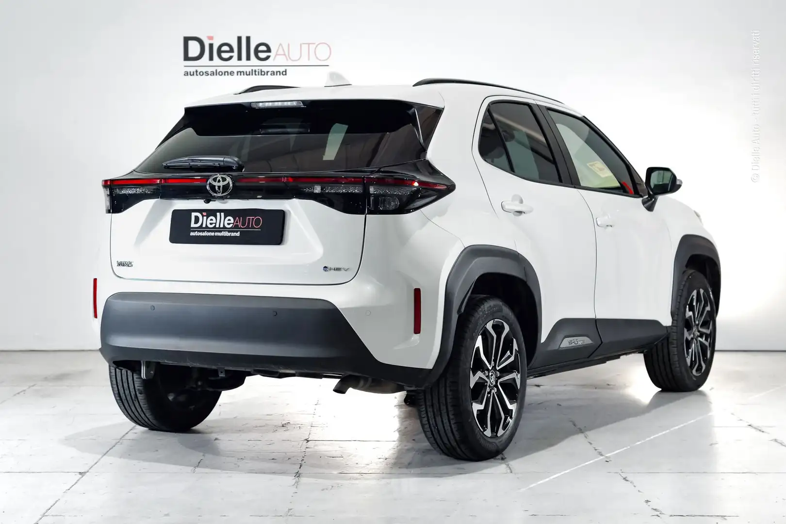 Toyota Yaris Cross Yaris Cross 1.5 Hybrid 5p. E-CVT Trend + optional Wit - 2