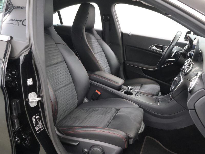 Mercedes-Benz CLA 180 d Business Solution | AMG | Achteruitrijcamera | — photo 10