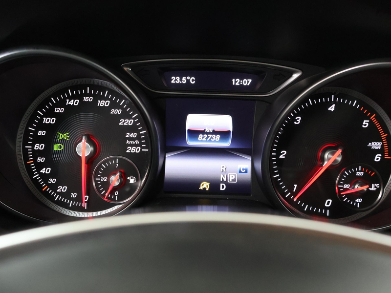 Mercedes-Benz CLA 180 d Business Solution | AMG | Achteruitrijcamera | — photo 12