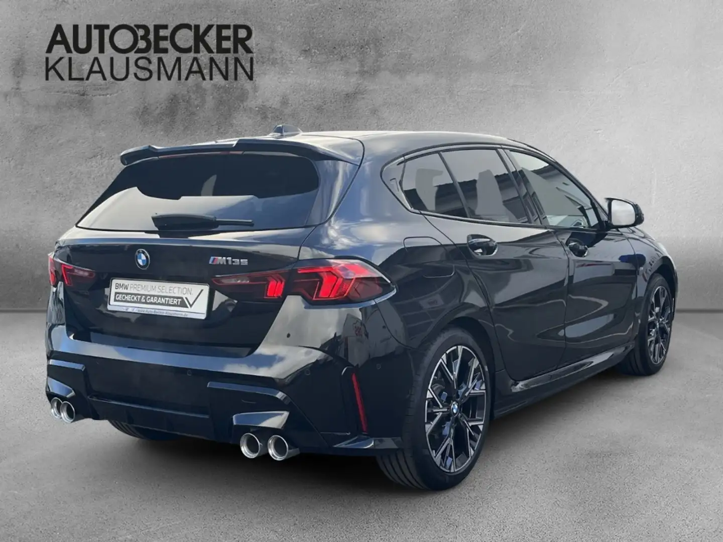 BMW 135 xDRIVE M SPORT AUTOMATIK NAVI LED KAMERA PDC Schwarz - 2