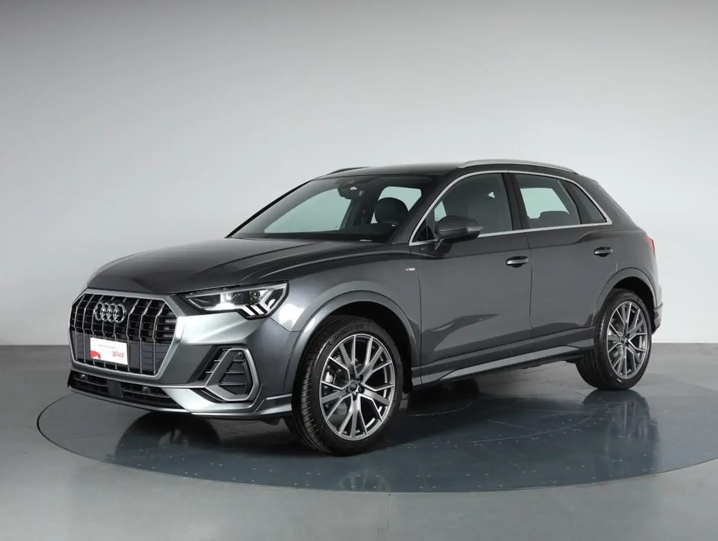 Audi Q3 35 1.5 tfsi S line edition  s-tronic Grigio - 1