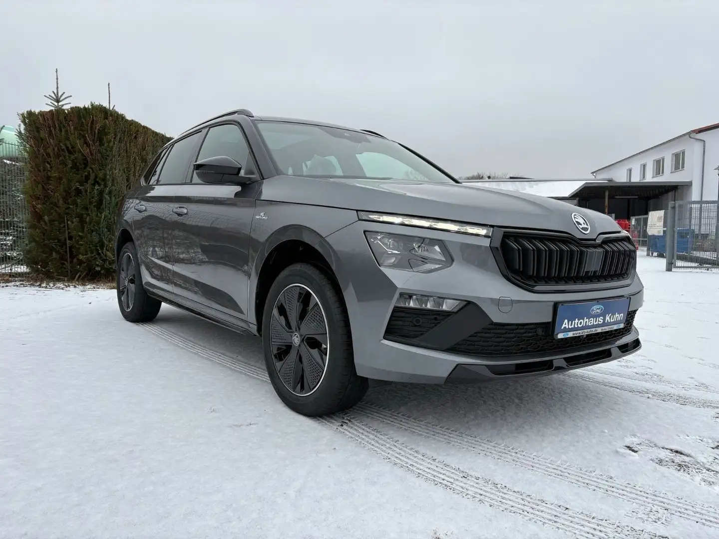 Skoda Kamiq Monte Carlo,110KW,Kamera,5JGar.Matrix,Pano Grau - 1