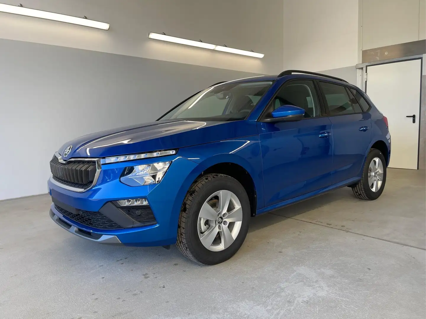 Skoda Kamiq Selection 115PS DSG AHK+Kamera+Kessy+PDC+Winter... Blau - 1