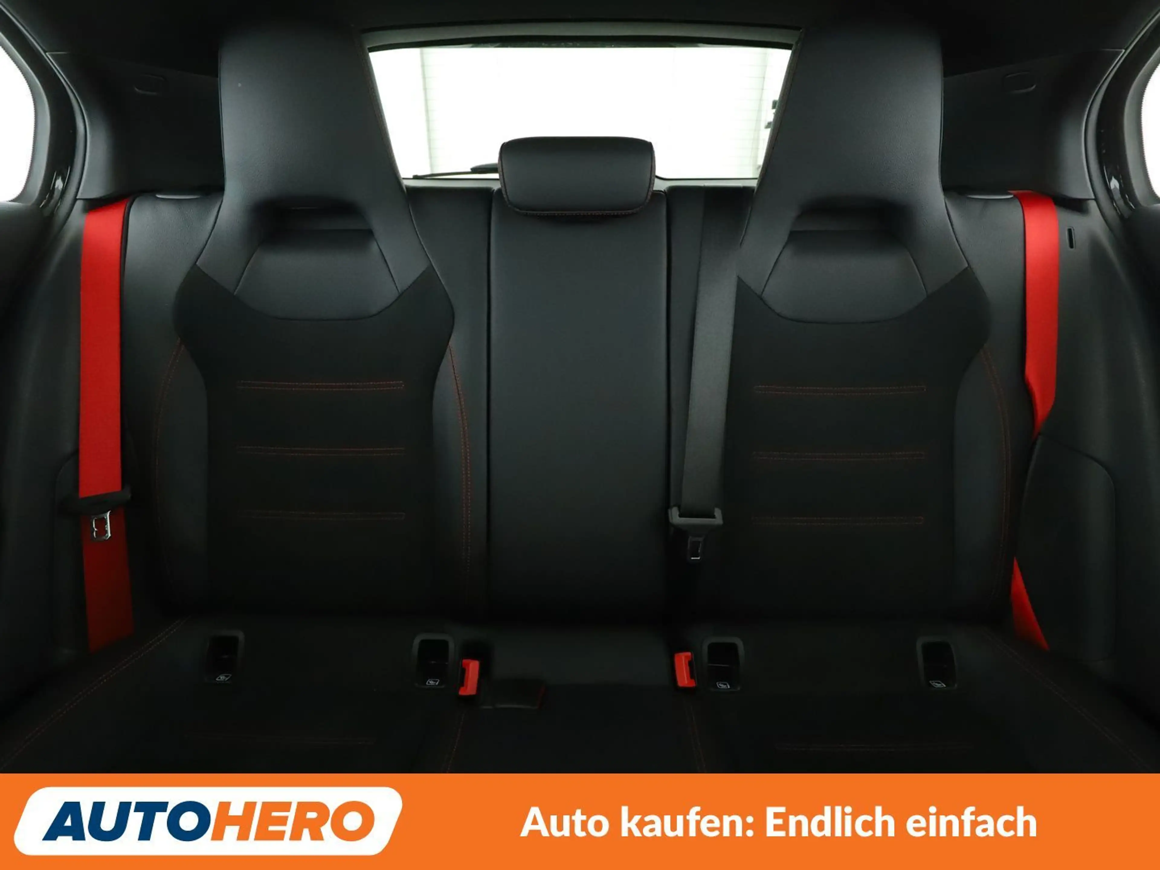 Mercedes-Benz A 35 AMG 4Matic Aut.*LED*NAVI*ACC*CAM*PDC*SHZ*KLIMA* — photo 15