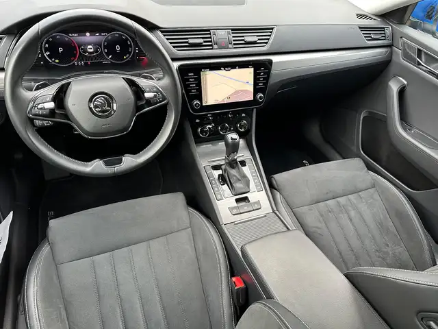 Skoda Superb view 14