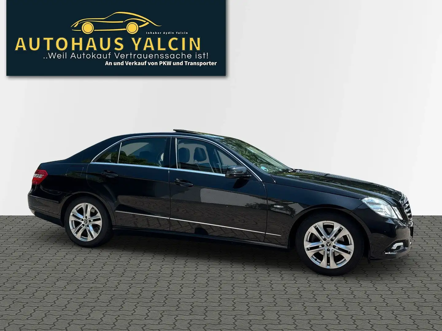 Mercedes-Benz E 200 CDI Avantgarde*AHK*Xenon*Schiebedach*Navi* Noir - 2