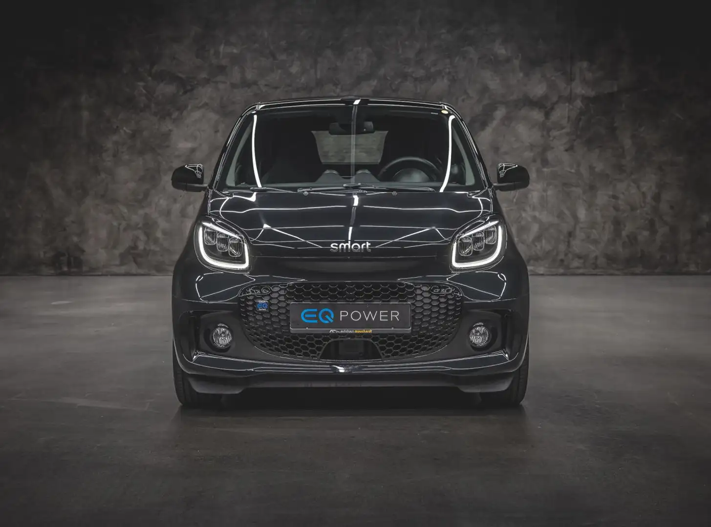 smart forTwo EQ cabrio prime EXCLUSIVE: THE BLACKSTER! Black - 2