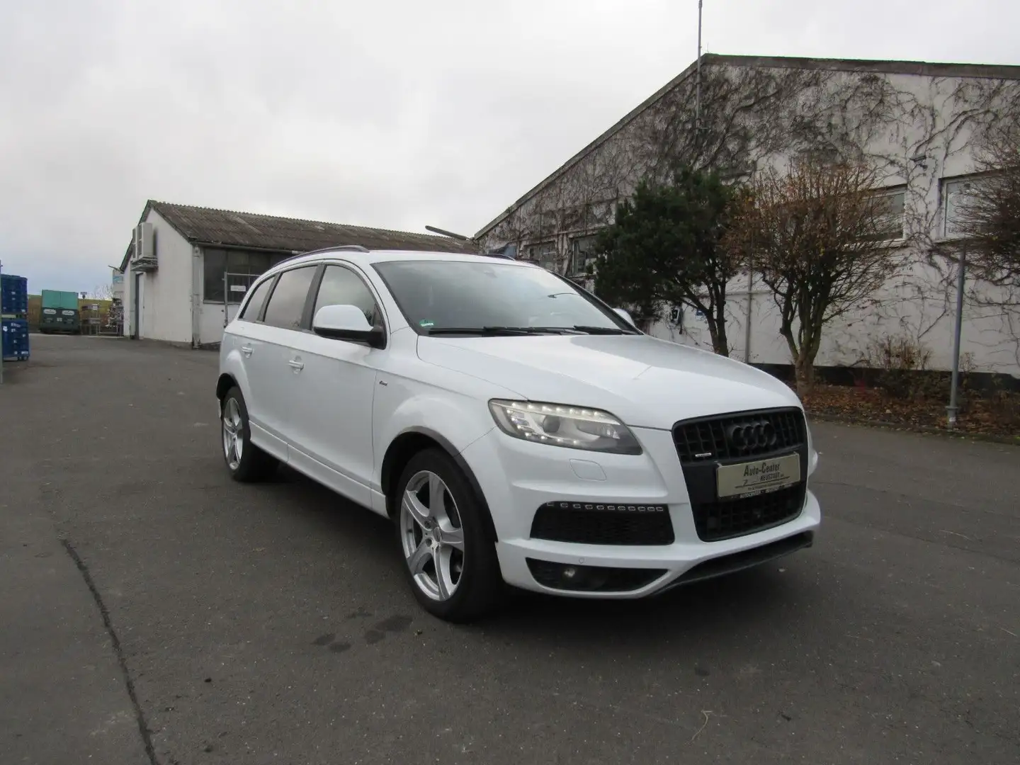 Audi Q7 4.2 TDI quattro, 7 Sitz., LUFT, ACC, S-LINE Weiß - 1