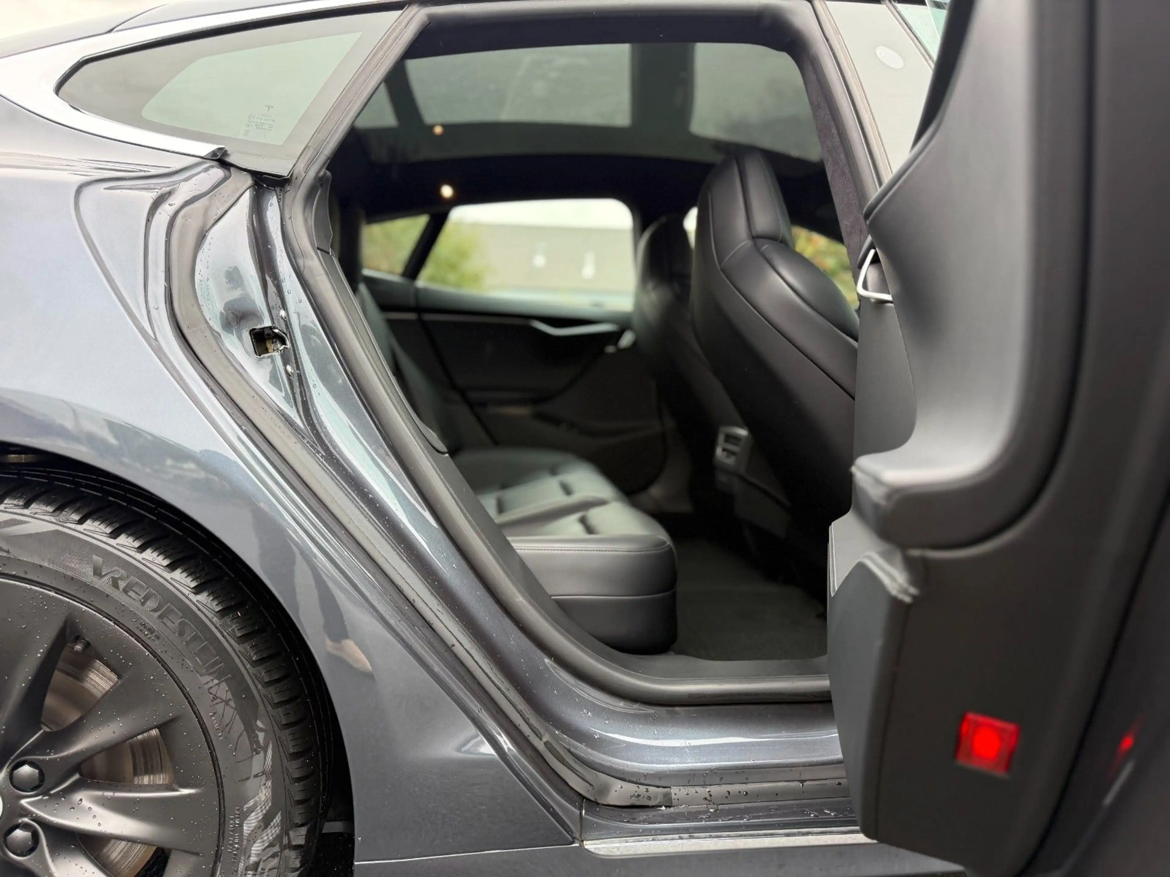 Tesla Model S 75D HW3 Premium Voll-Leder Carbon — photo 14