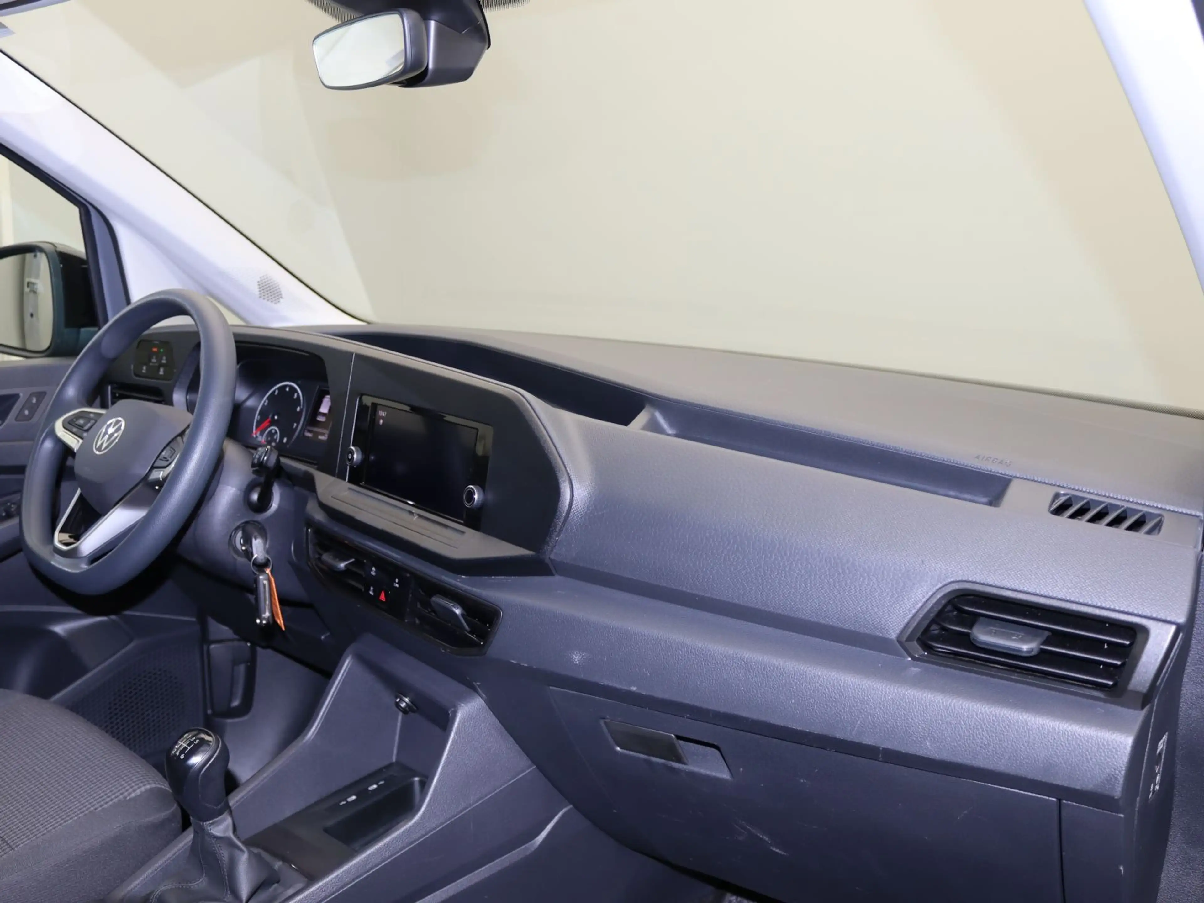 Volkswagen Caddy California 1.5 TSI / Bett, AHK, RFK — photo 10