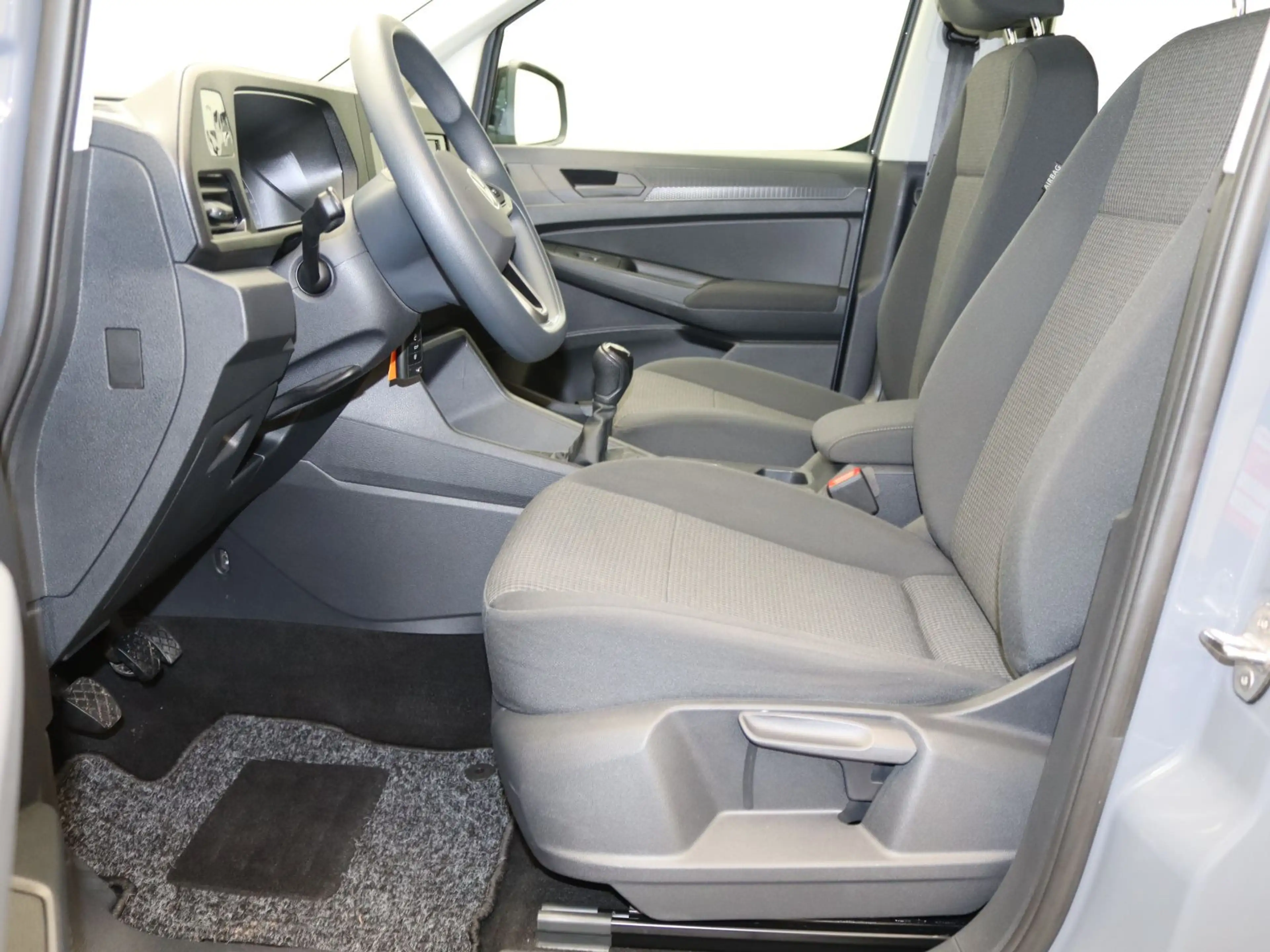 Volkswagen Caddy California 1.5 TSI / Bett, AHK, RFK — photo 15