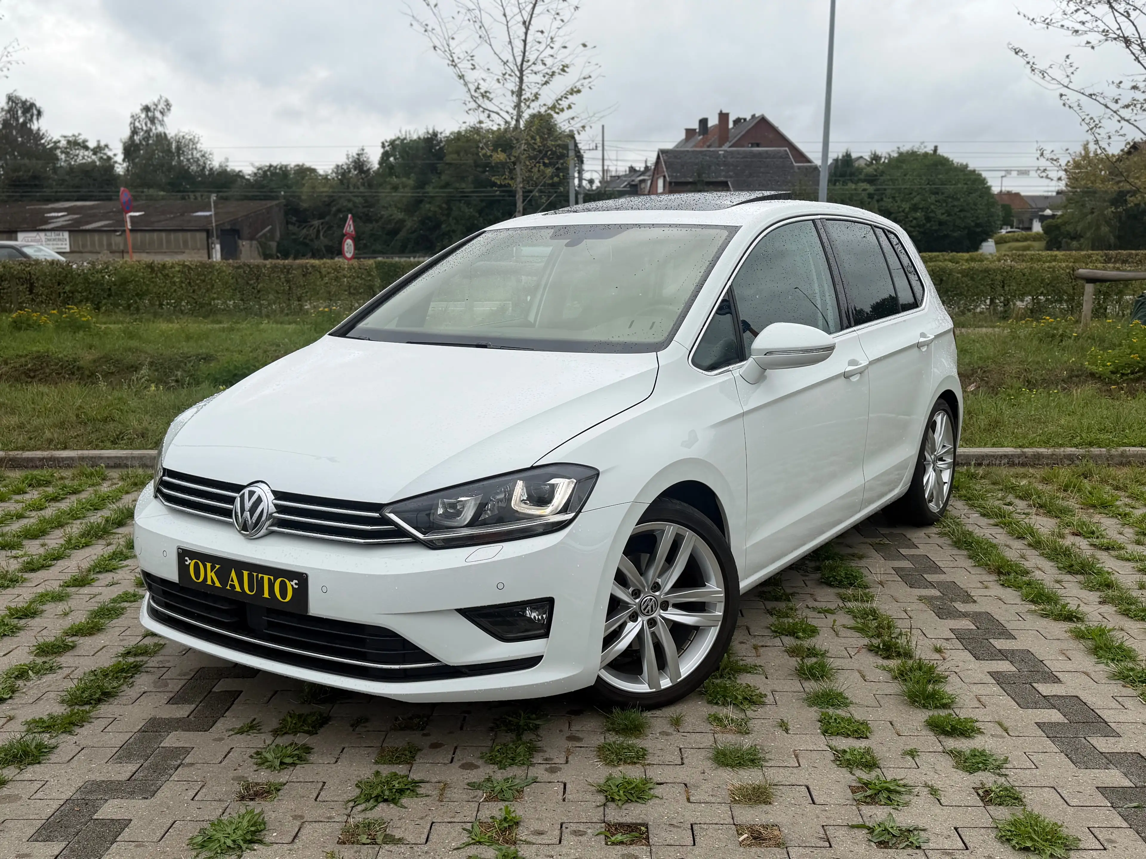 Volkswagen Golf Sportsvan Golf Sportsvan 1.4 TSI Highline DSG — photo 3