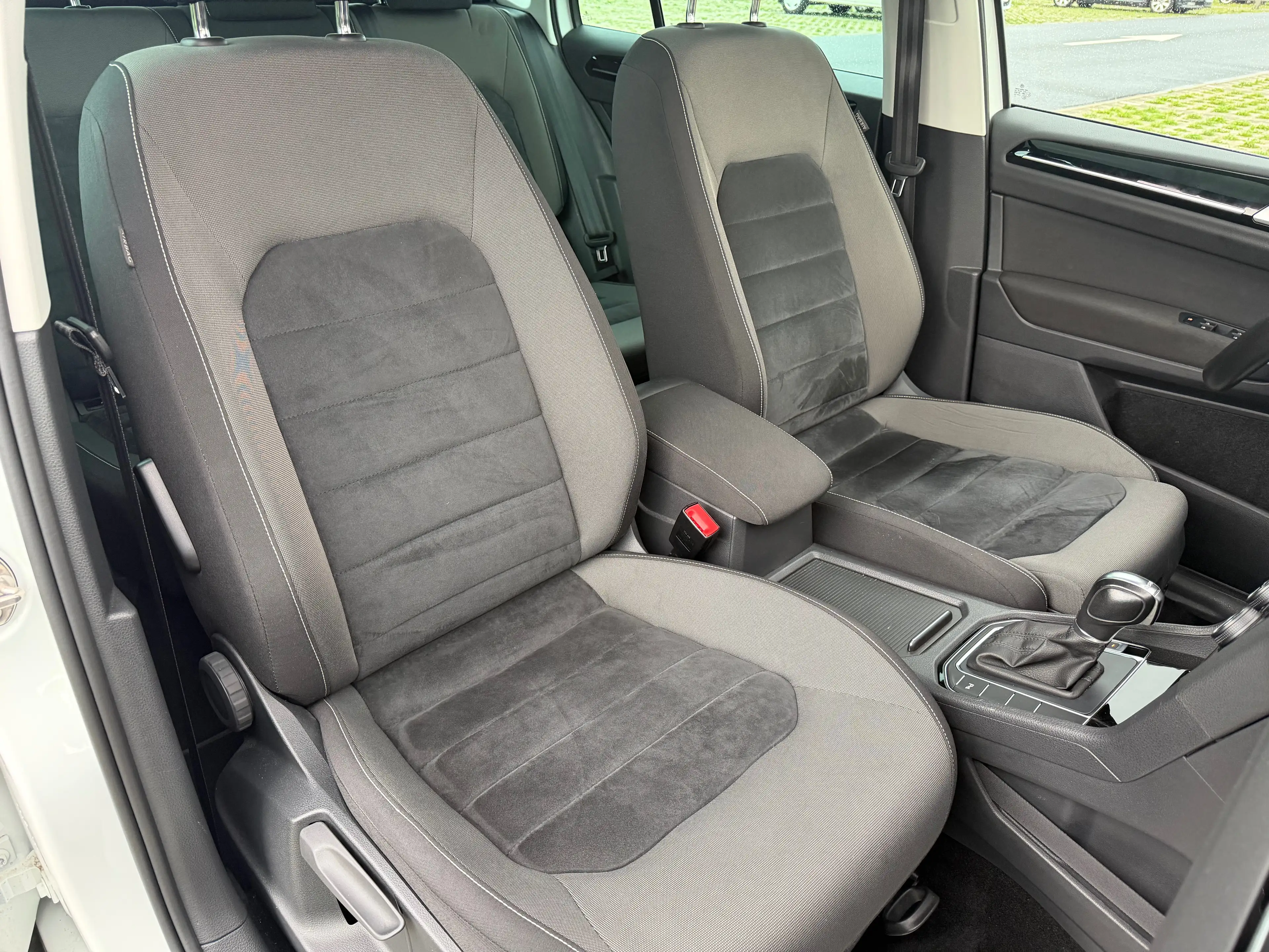 Volkswagen Golf Sportsvan Golf Sportsvan 1.4 TSI Highline DSG — photo 11