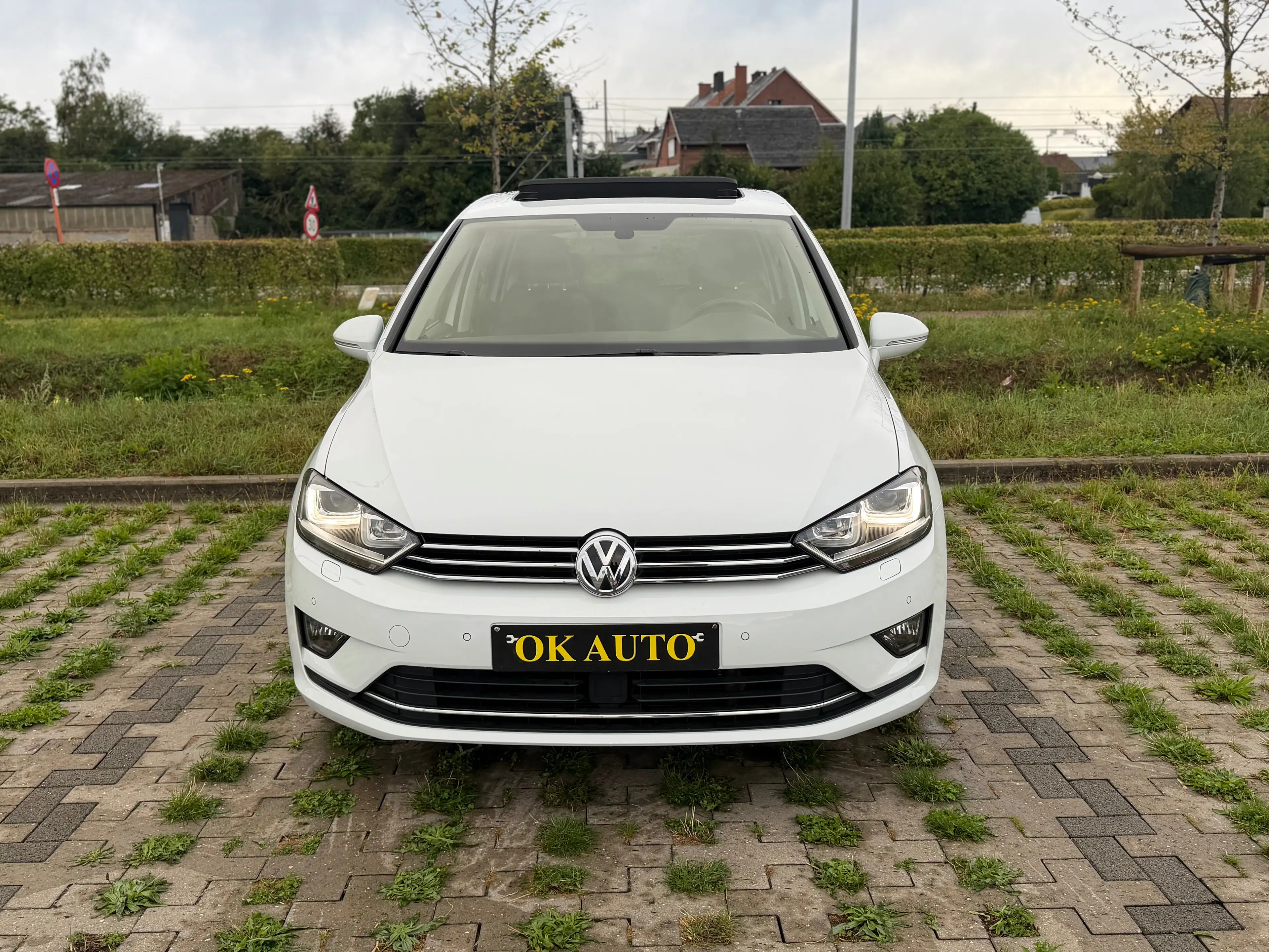 Volkswagen Golf Sportsvan Golf Sportsvan 1.4 TSI Highline DSG — photo 2